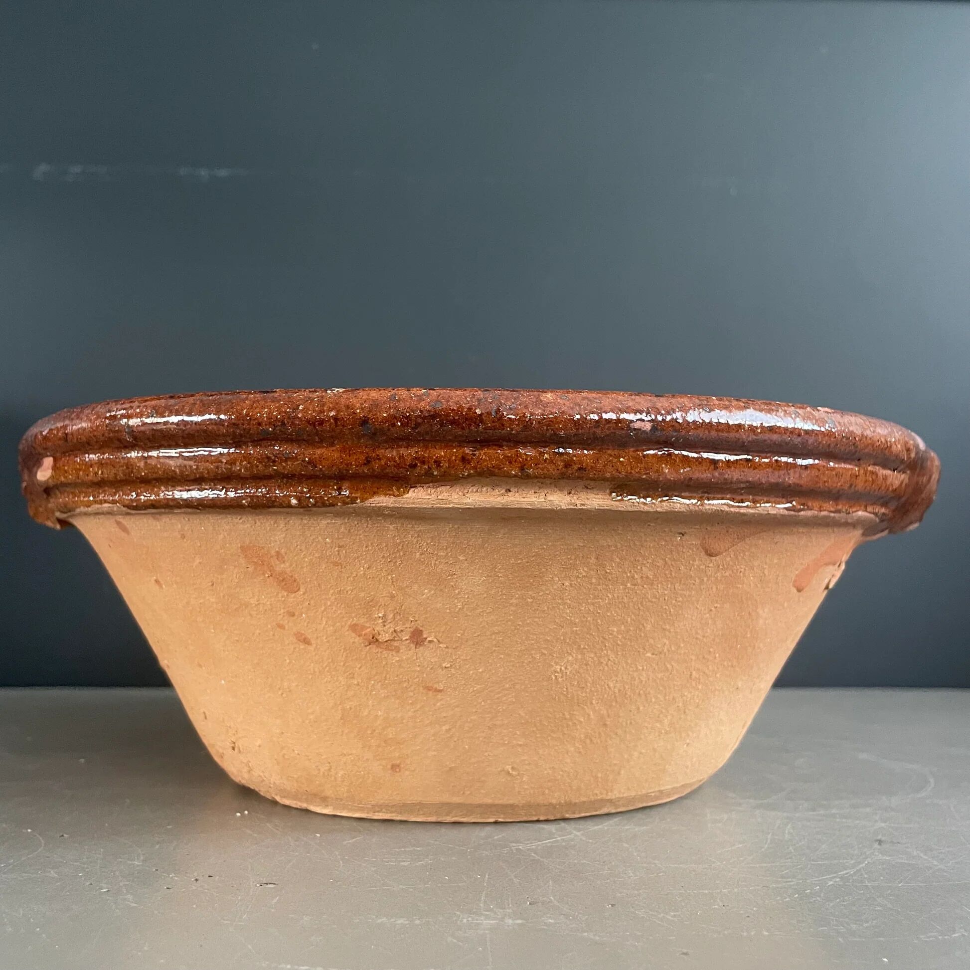 Large glazed terracotta kitchen bowl - 1110