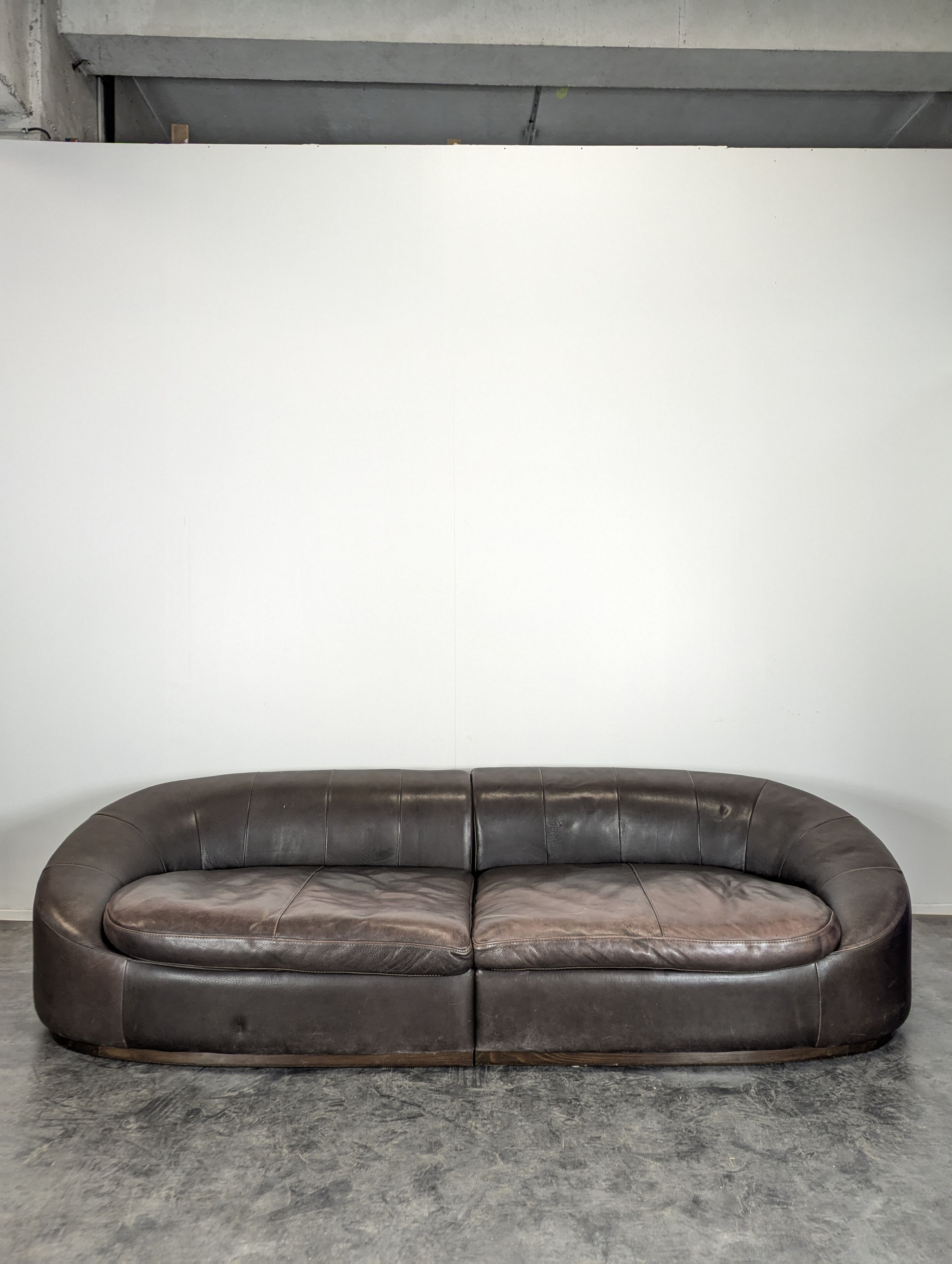 1980s Italian Giovanni Sforza Sofa and Ottoman