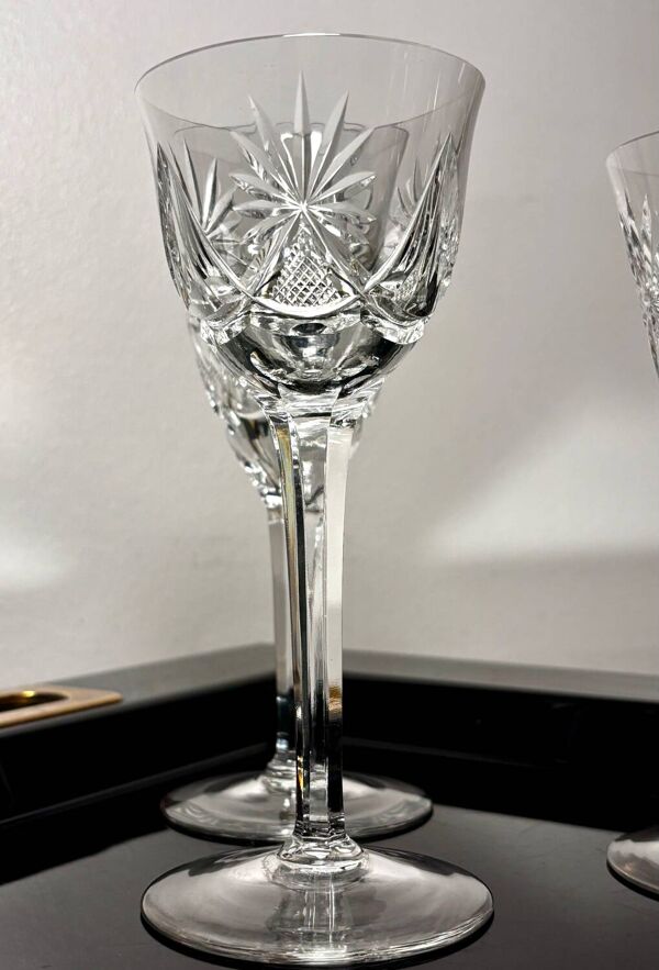 6 verres cristal probable production Saint Louis or VSL