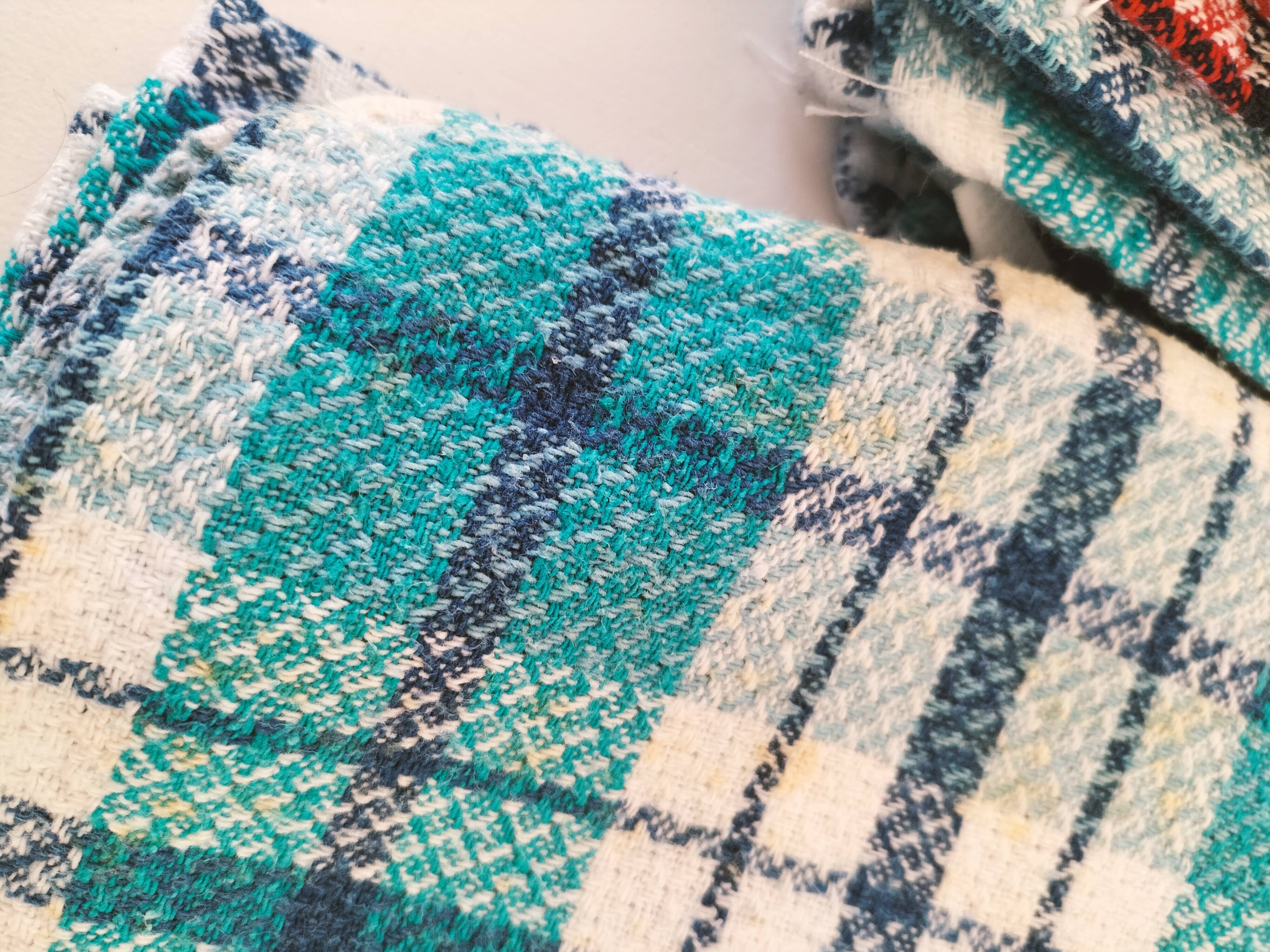 Ensemble de 12 serviettes vintage à carreaux – Rouge et turquoise