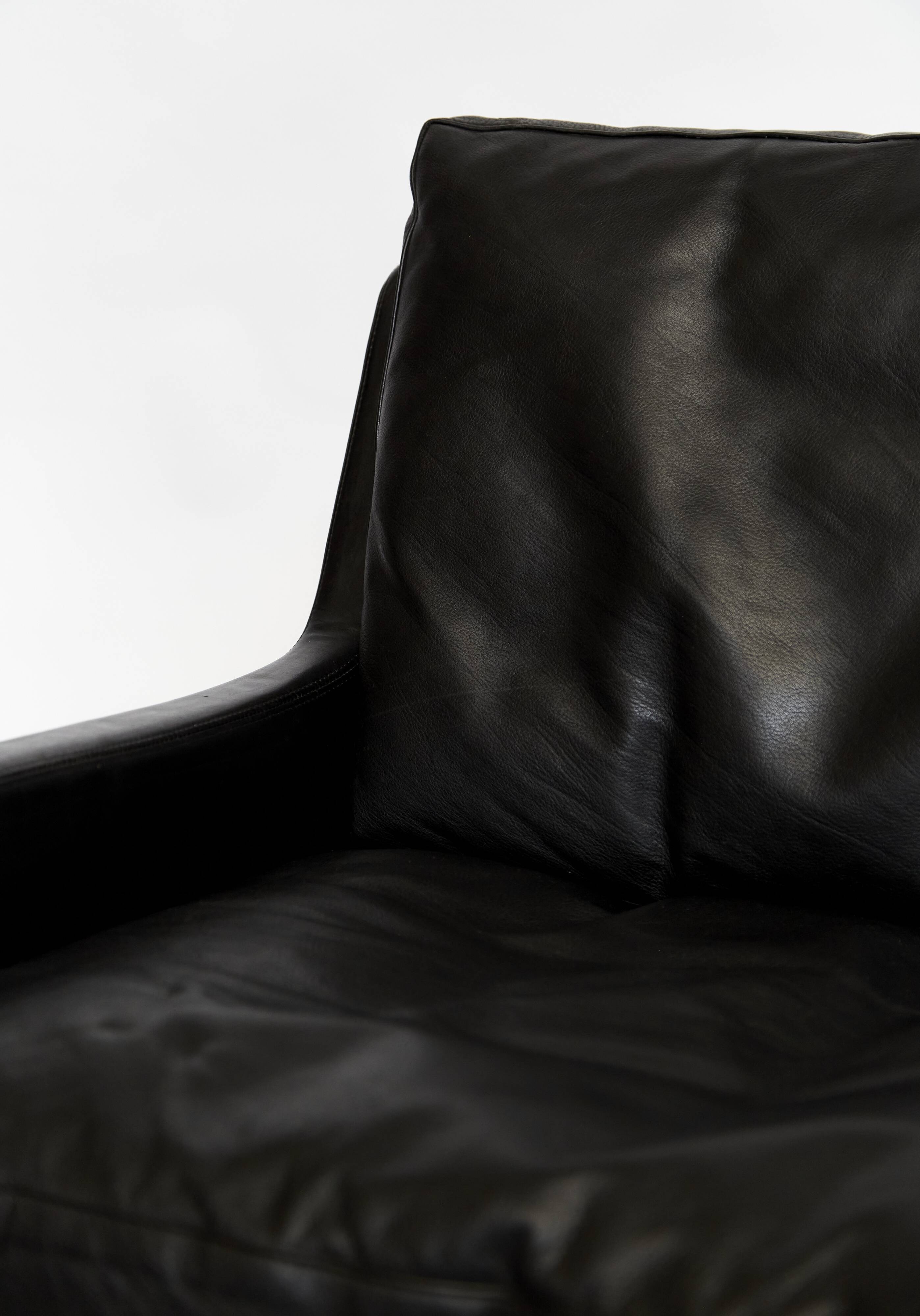 Pair of Kai Lyngfeldt Larsen armchairs model n°39 for Søren Willadsen