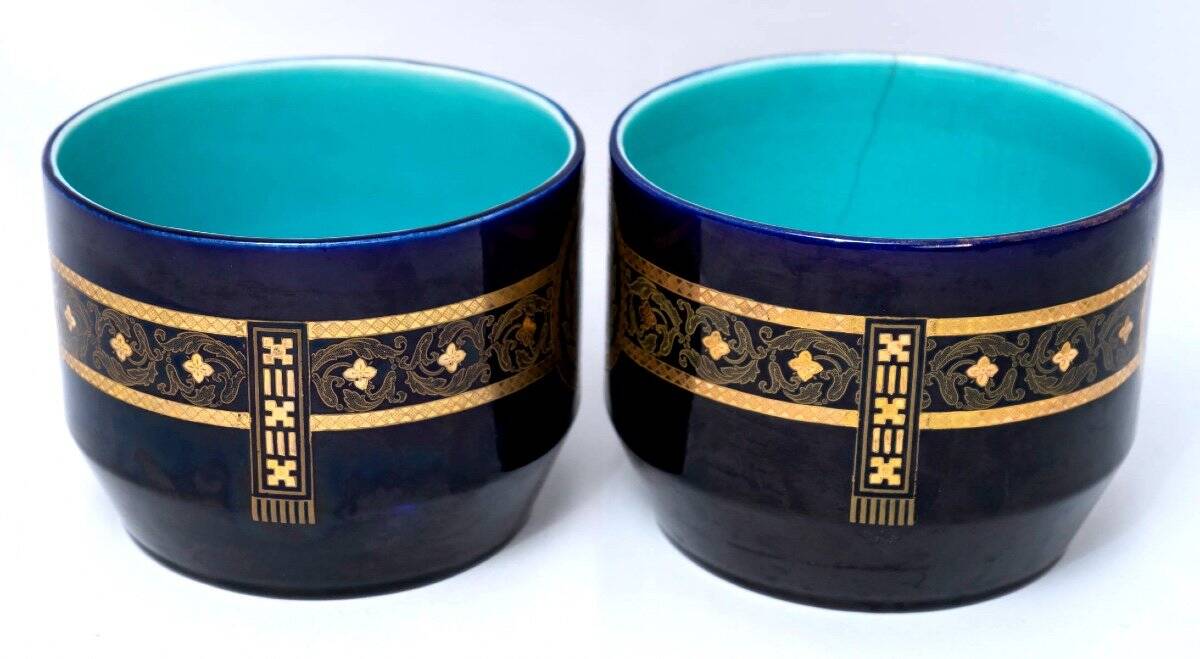 Pair of caches pots Sarreguemines - blues of Longwy - golden geometric decorations - XIXth