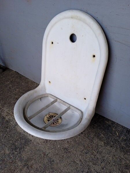 Water fountain, sink enamelled cast iron sink, ep 1950