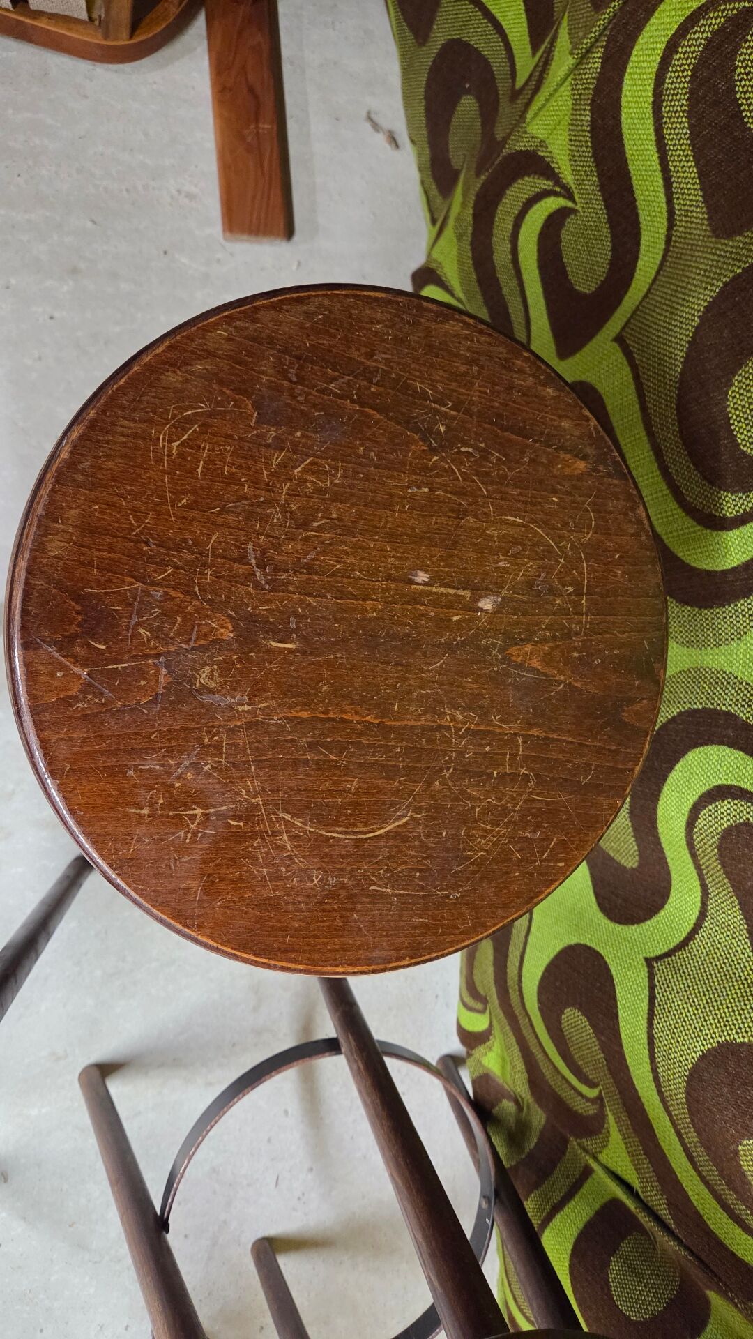Lot de 4 tabourets de bar vintage  Années 1970