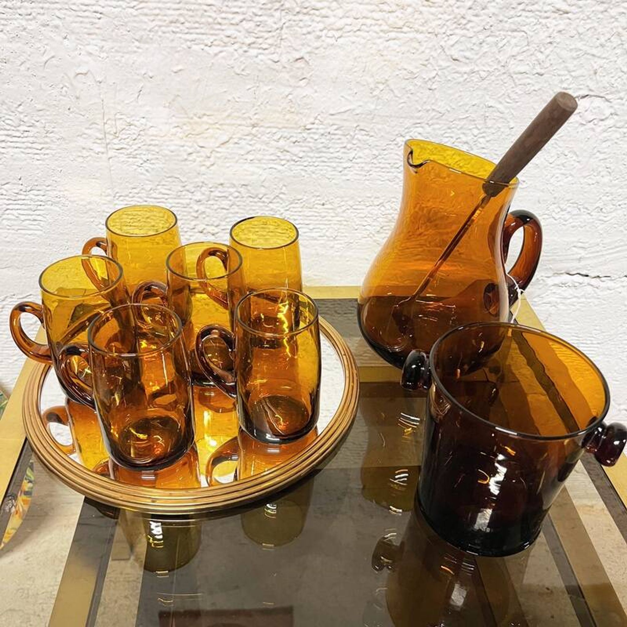 Tasses à sangria en verre ambré