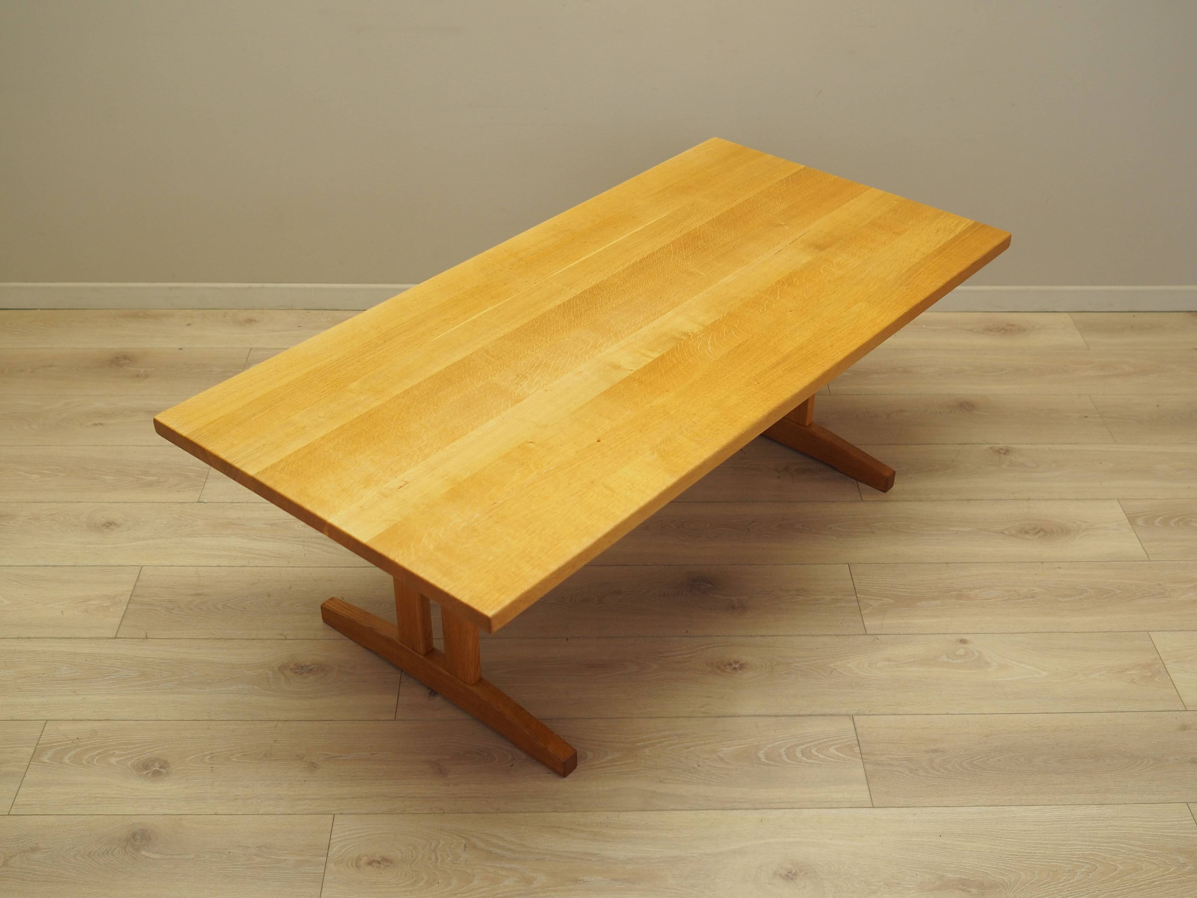 Ash coffee table, Danish design, 1970s, production: Denmark