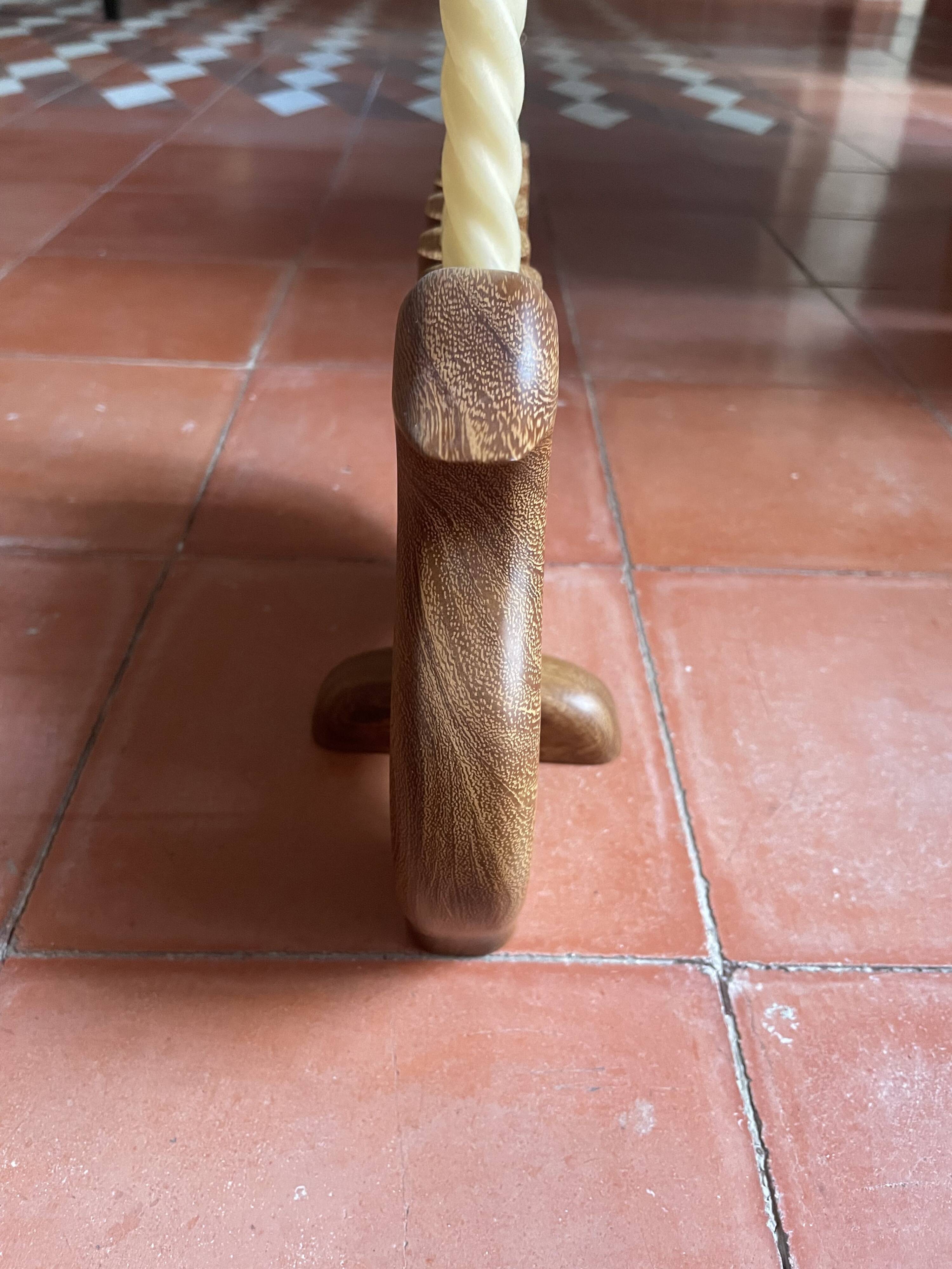 Wooden candle holder - Candelabro Paloma