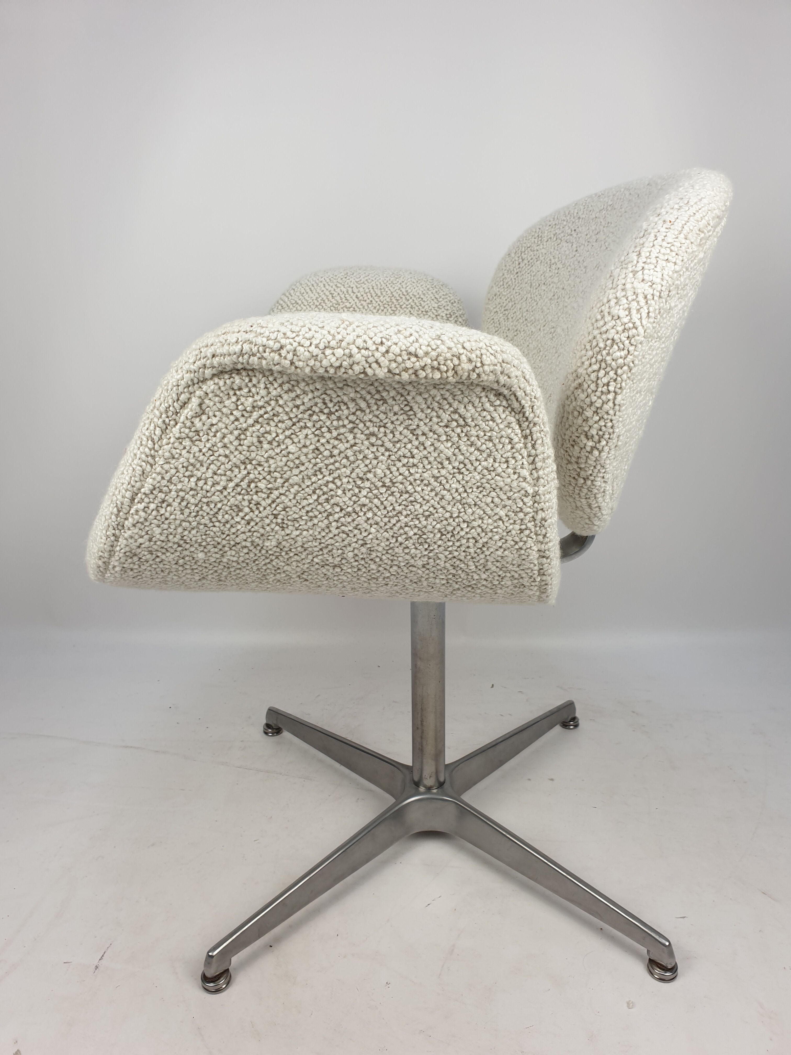 Little Tulip Armchair by Pierre Paulin for Artifort, 1970s
