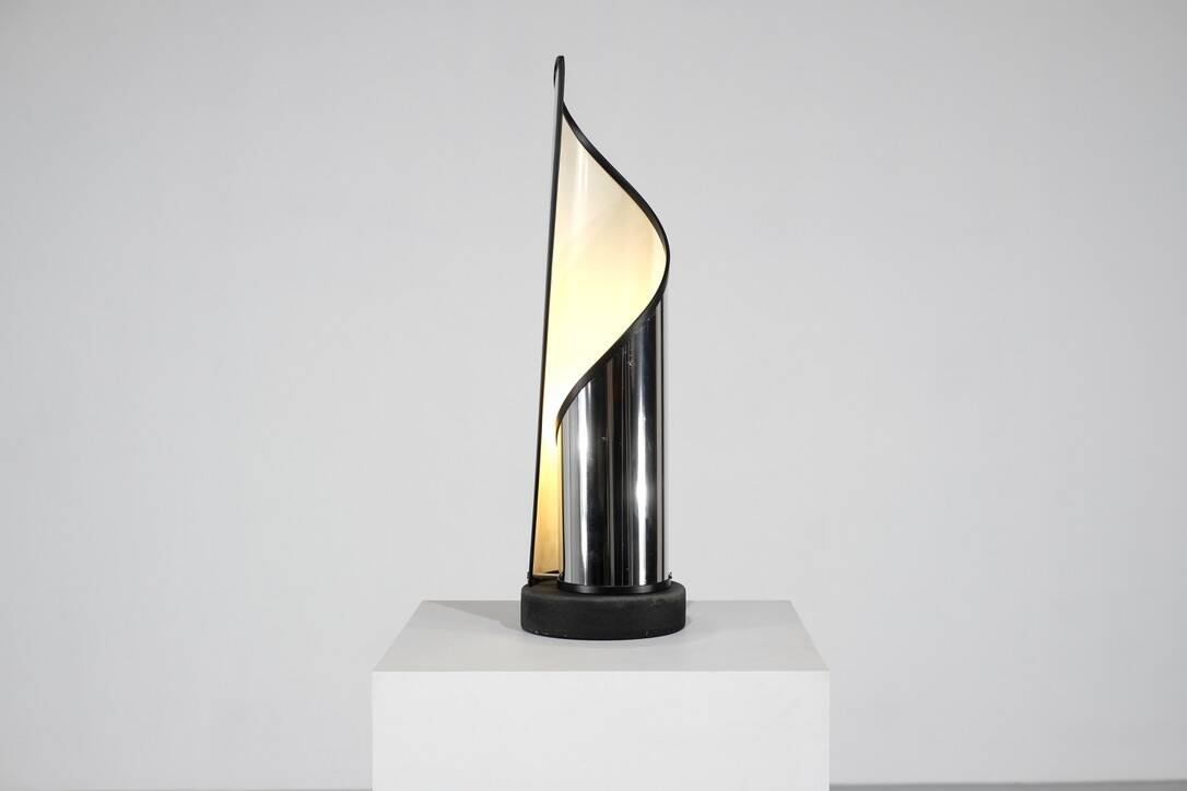 Metal table lamp by Stilnovo, Italy, 1970s.