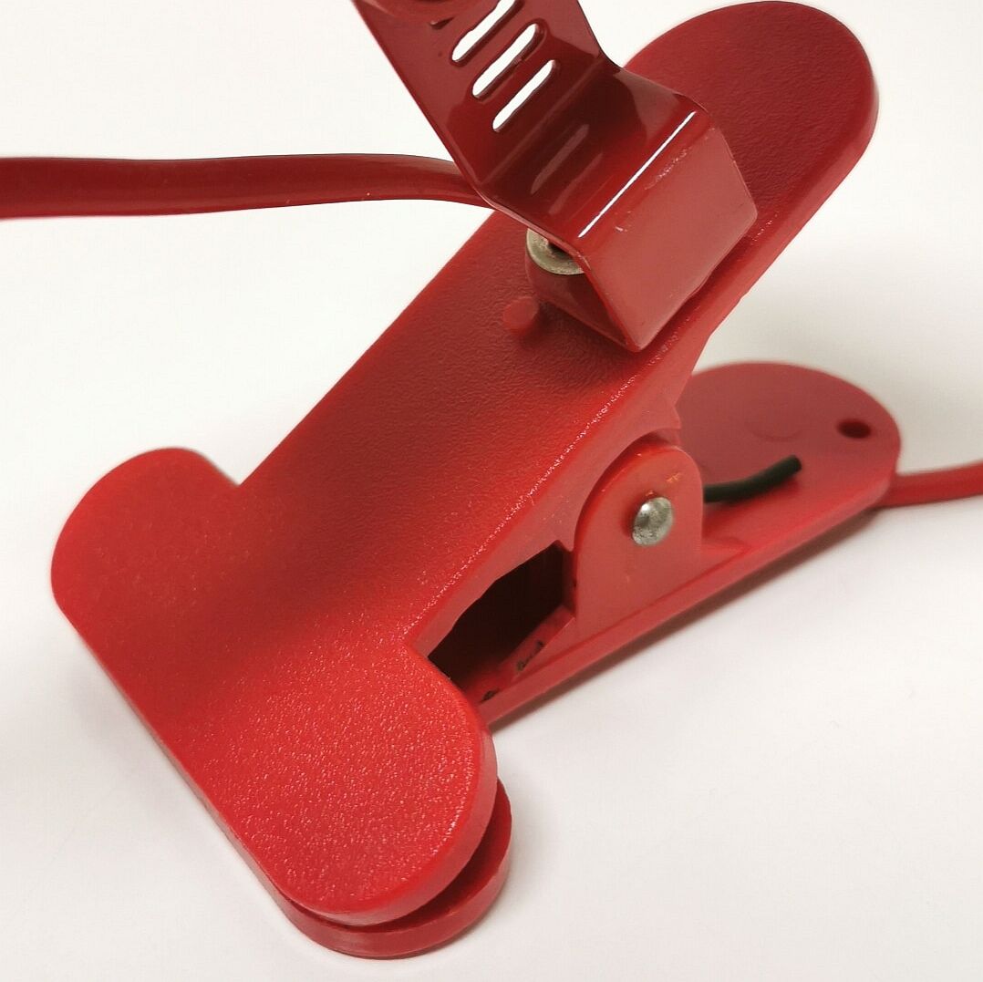 Spot lamp microphone clip