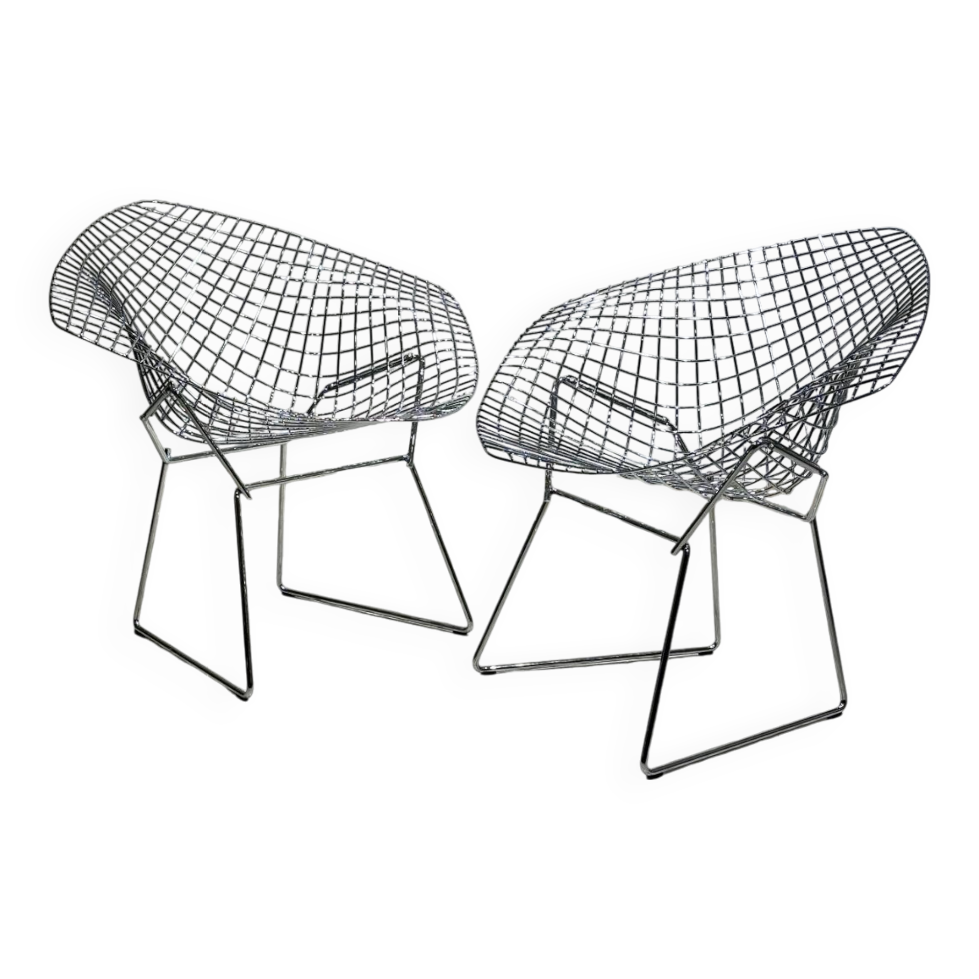 Pair of Knoll Diamond Armchairs by Harry Bertoia