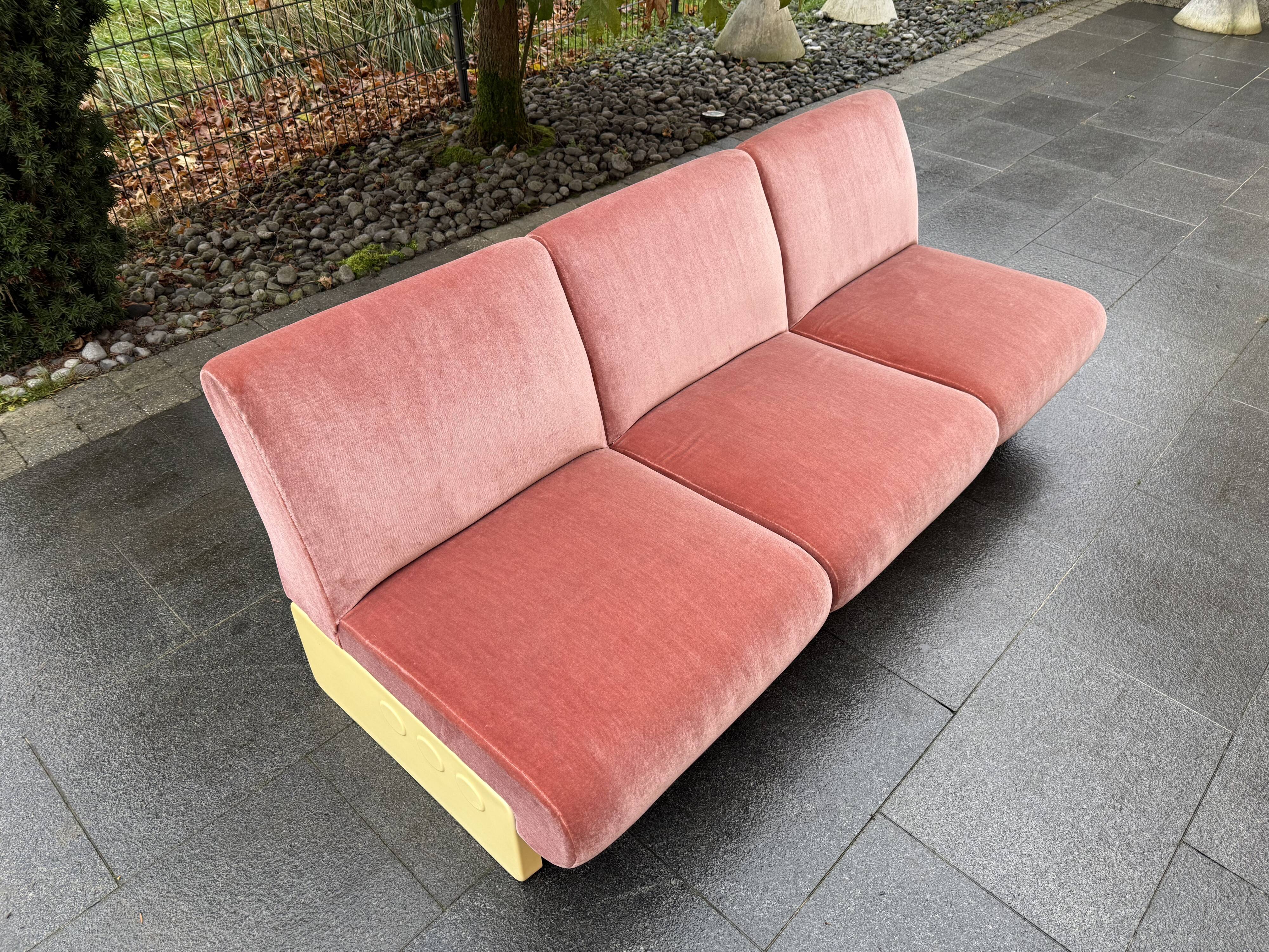 1970s modular sofa and armchairs