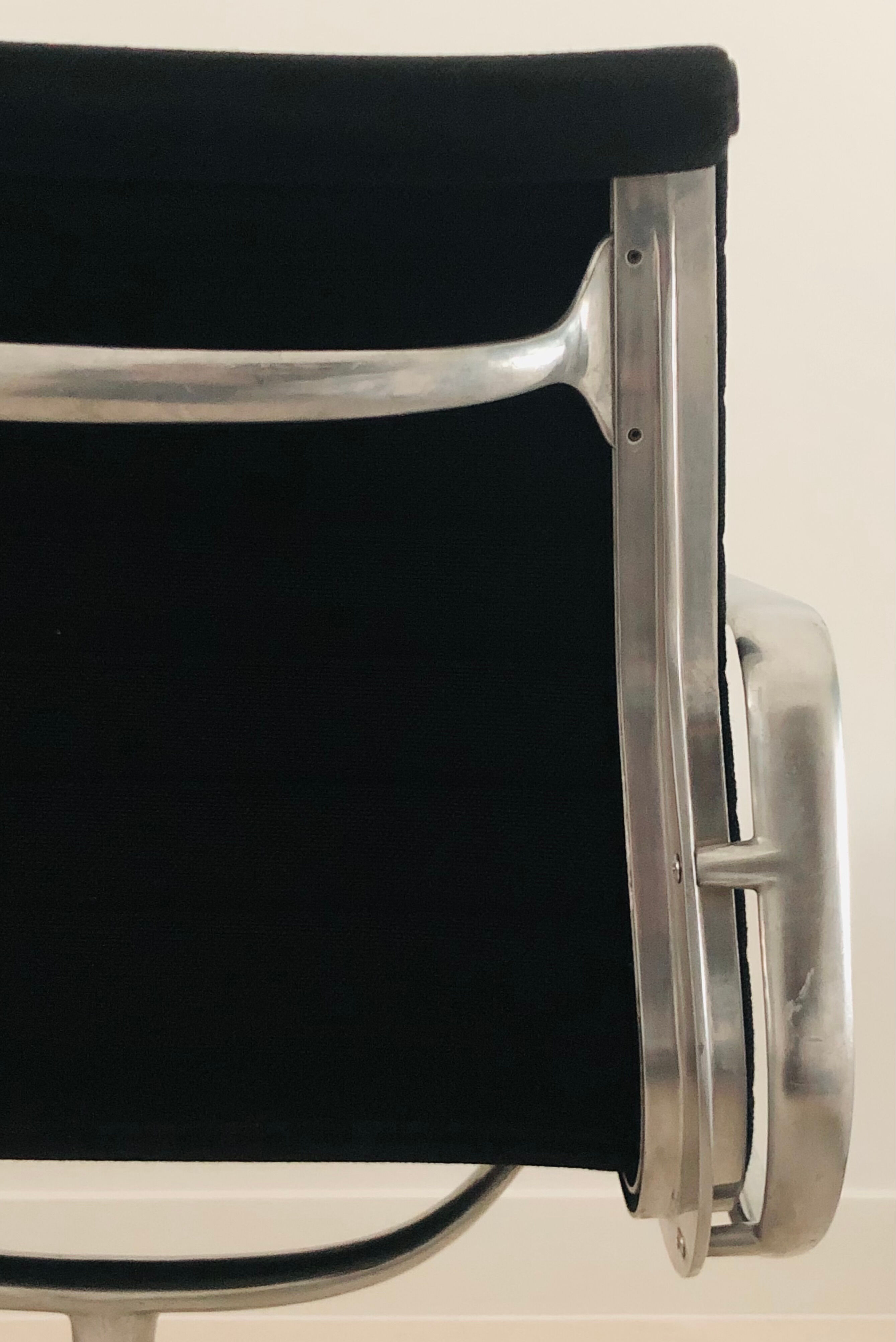 EA 108 Office Chair by Charles & Ray Eames for Herman Miller, 70s