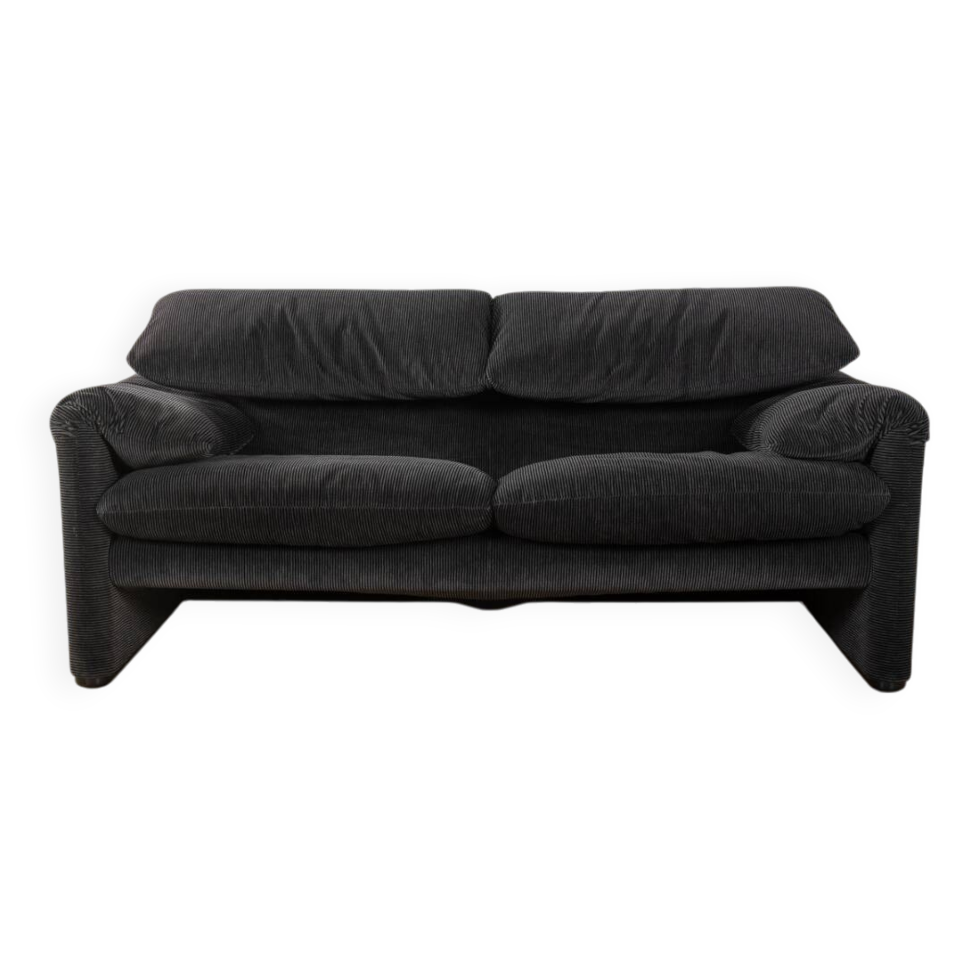 675 Maralunga Sofa by Vico Magistretti for Cassina