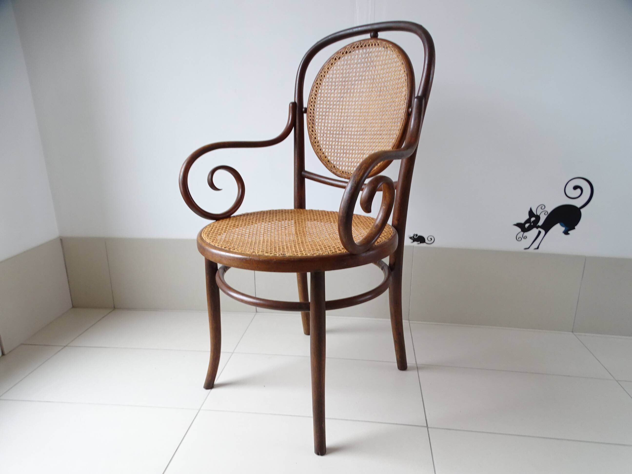 Fauteuil Fischel assise et dossier canné bois courbé