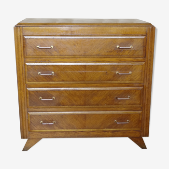 Dresser 1950