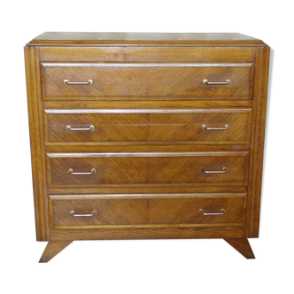 Dresser 1950