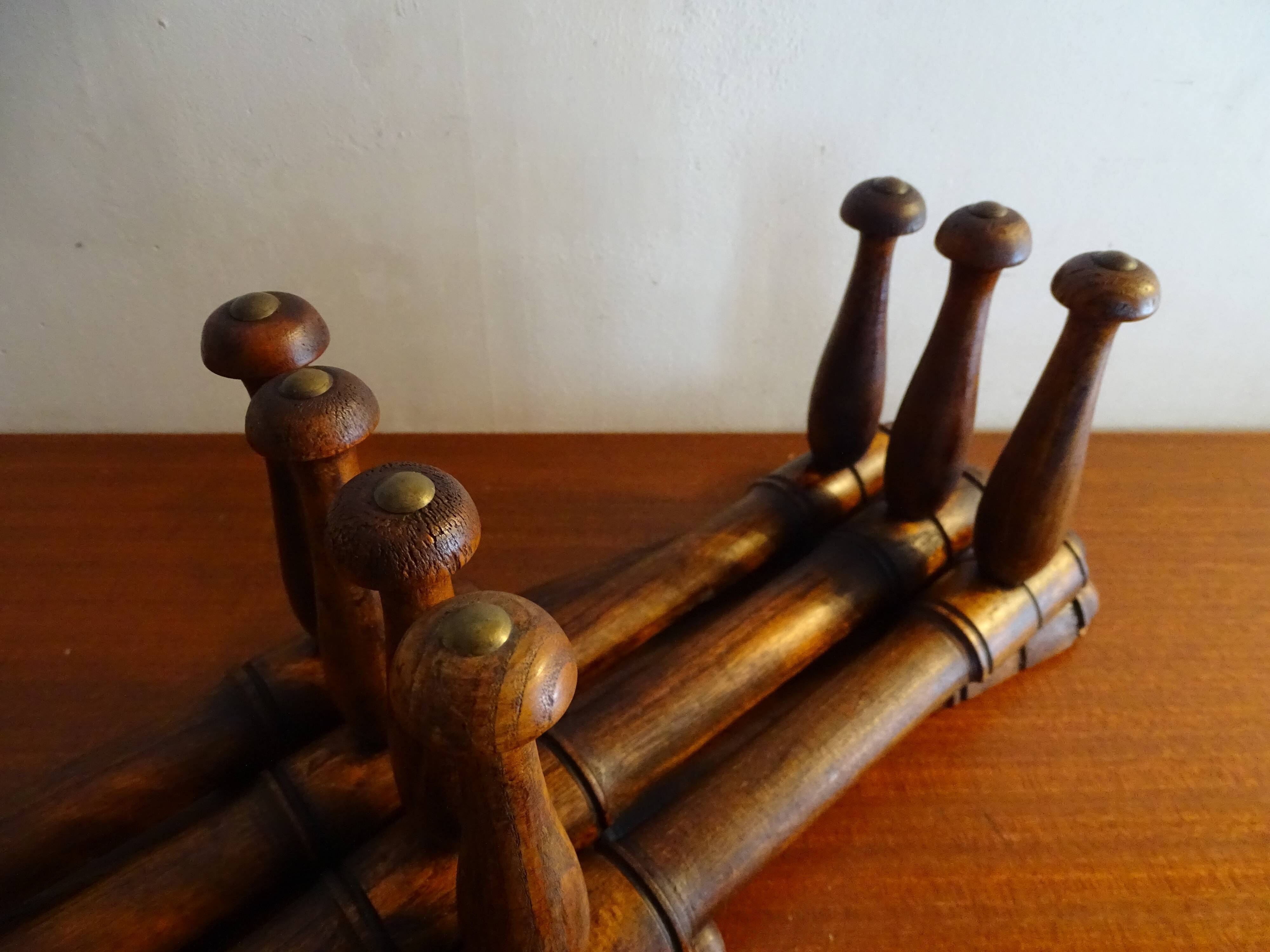 Folding wooden wall coat rack 10 hooks