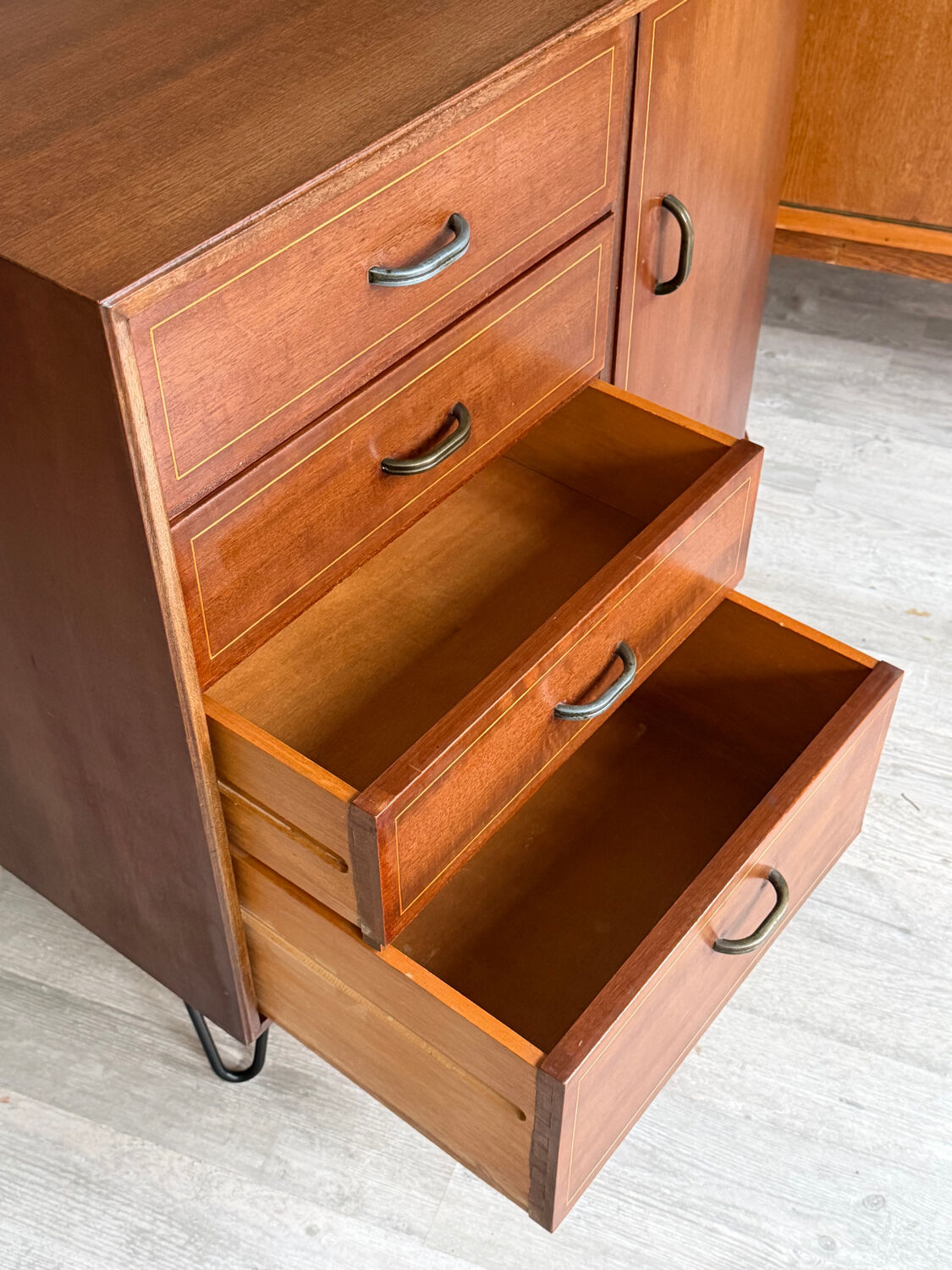 Vintage Formule Kempkes cupboard Dutch design