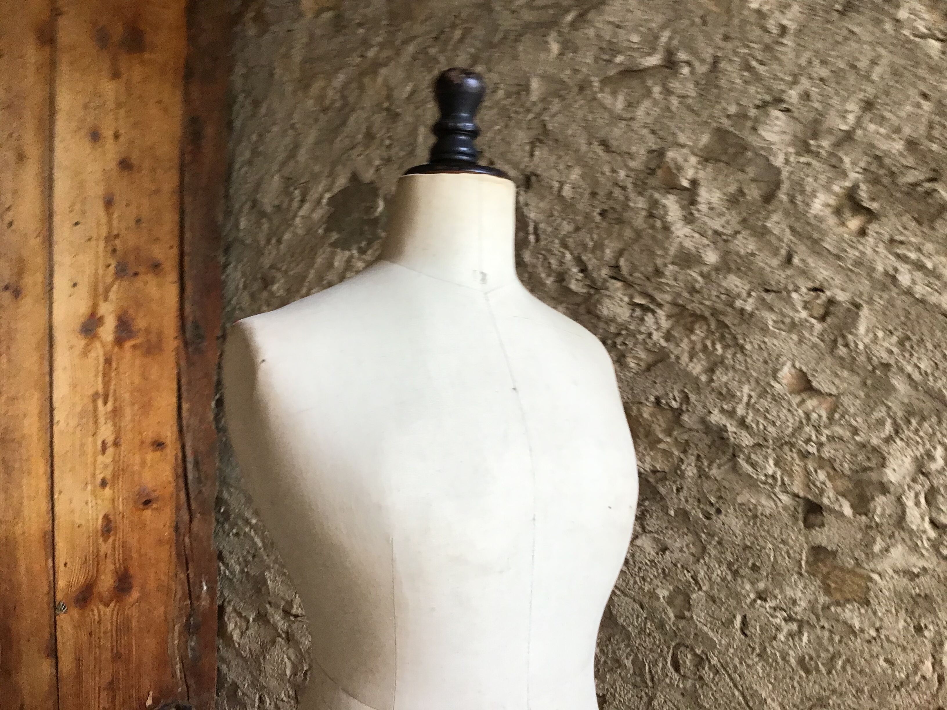 Seamstress mannequin