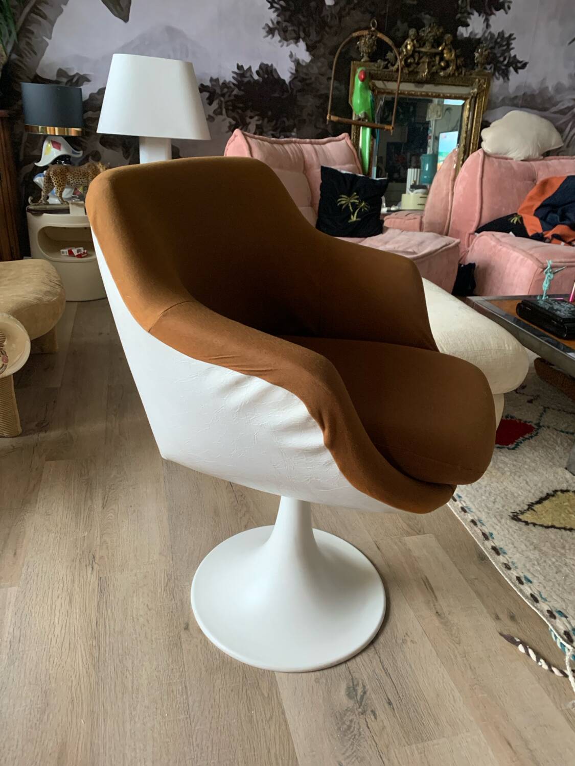 70s shell armchair