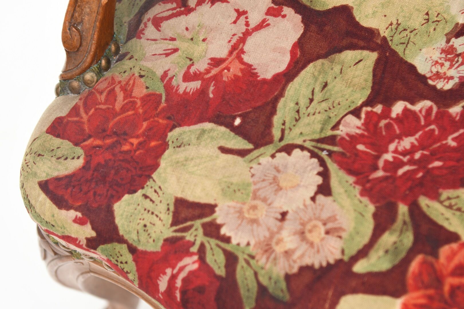 Louis XV-style convertible chair