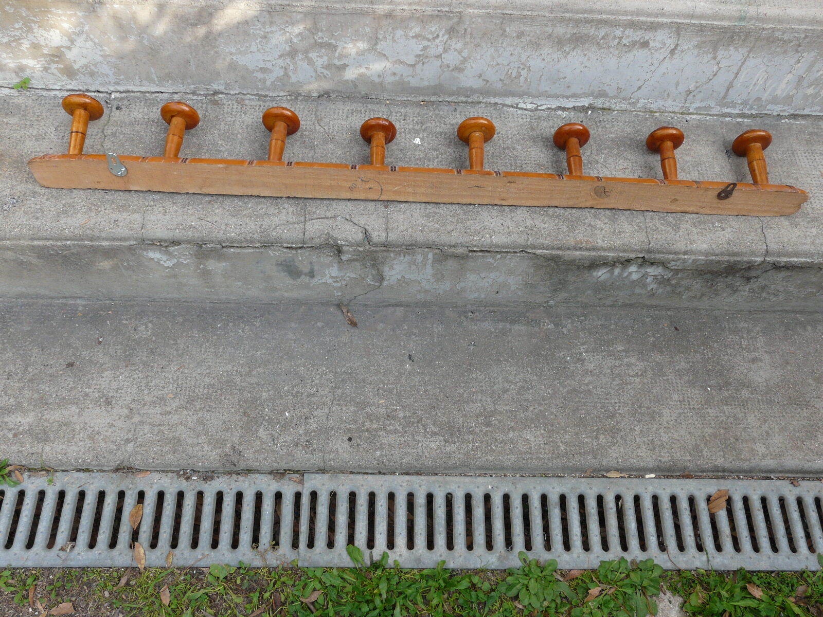 Bamboo-style wooden coat holder 8 patères, 1940