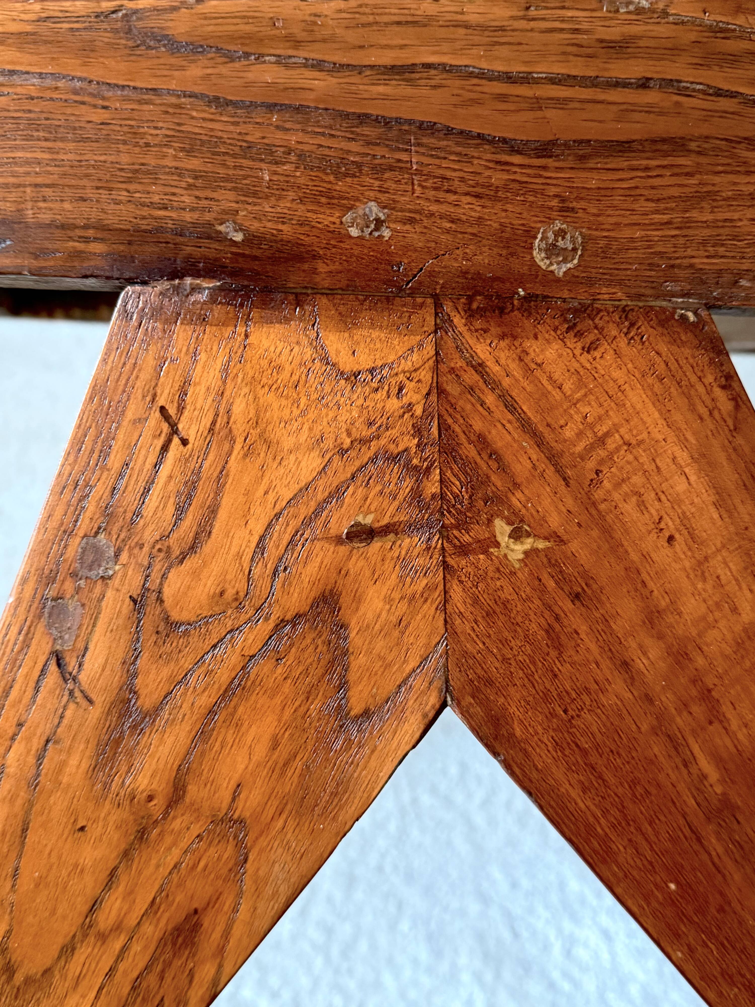 Pierre Jeanneret chaise modèle à  écritoire