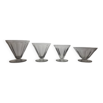 Service 24 pièces en cristal de Baccarat modèle Rex 1920-30's