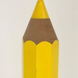 Lampe en forme de crayon jaune éditée par Vilac, France, 1980