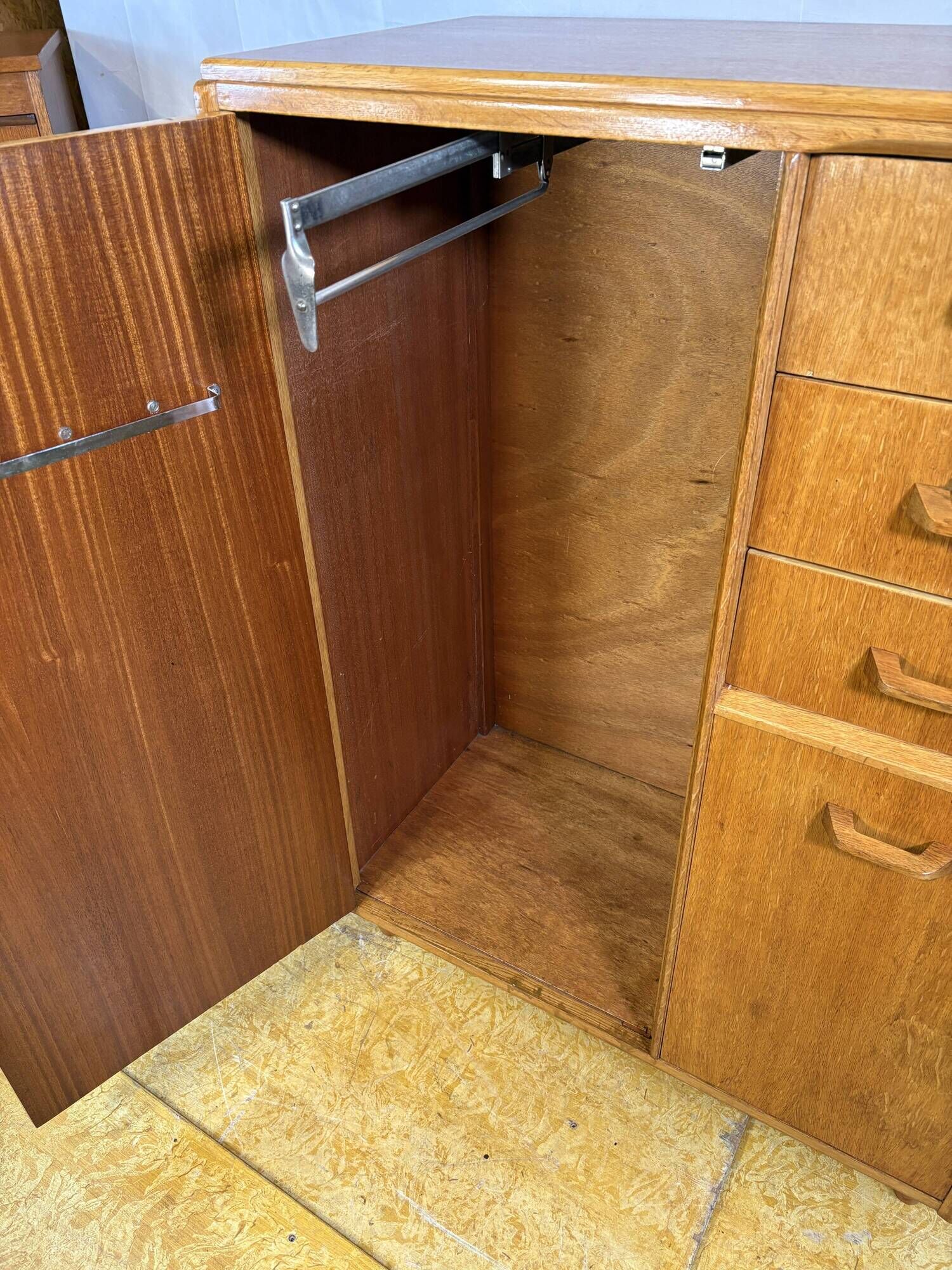 Mid-Century Retro Vintage Oak Compactum Gentleman’s Wardrobe by G Plan E. G