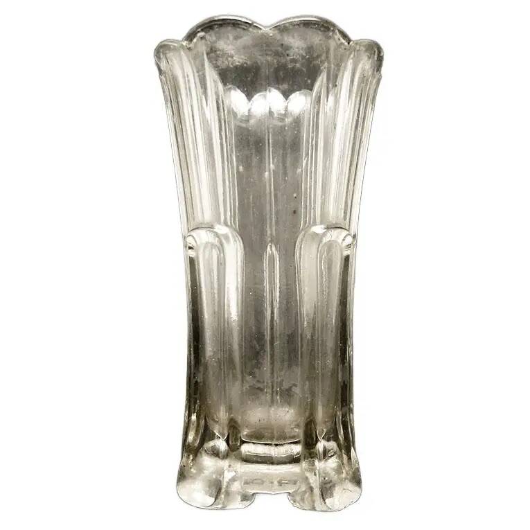 Vase, moderne du milieu du siècle, en verre rosaline pressé, Pologne, années 1950