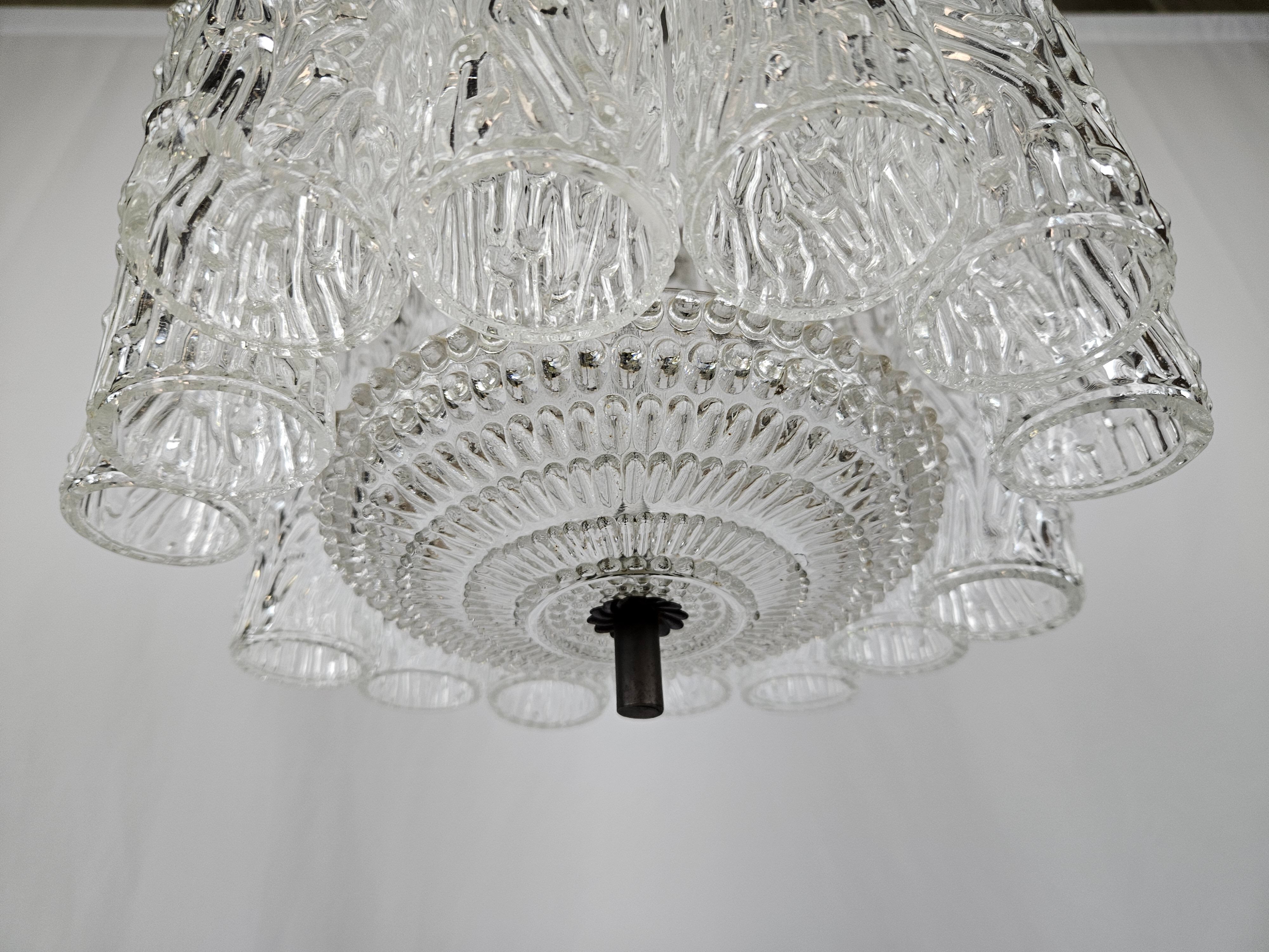 Murano glass chandelier with 14 tubular pendants