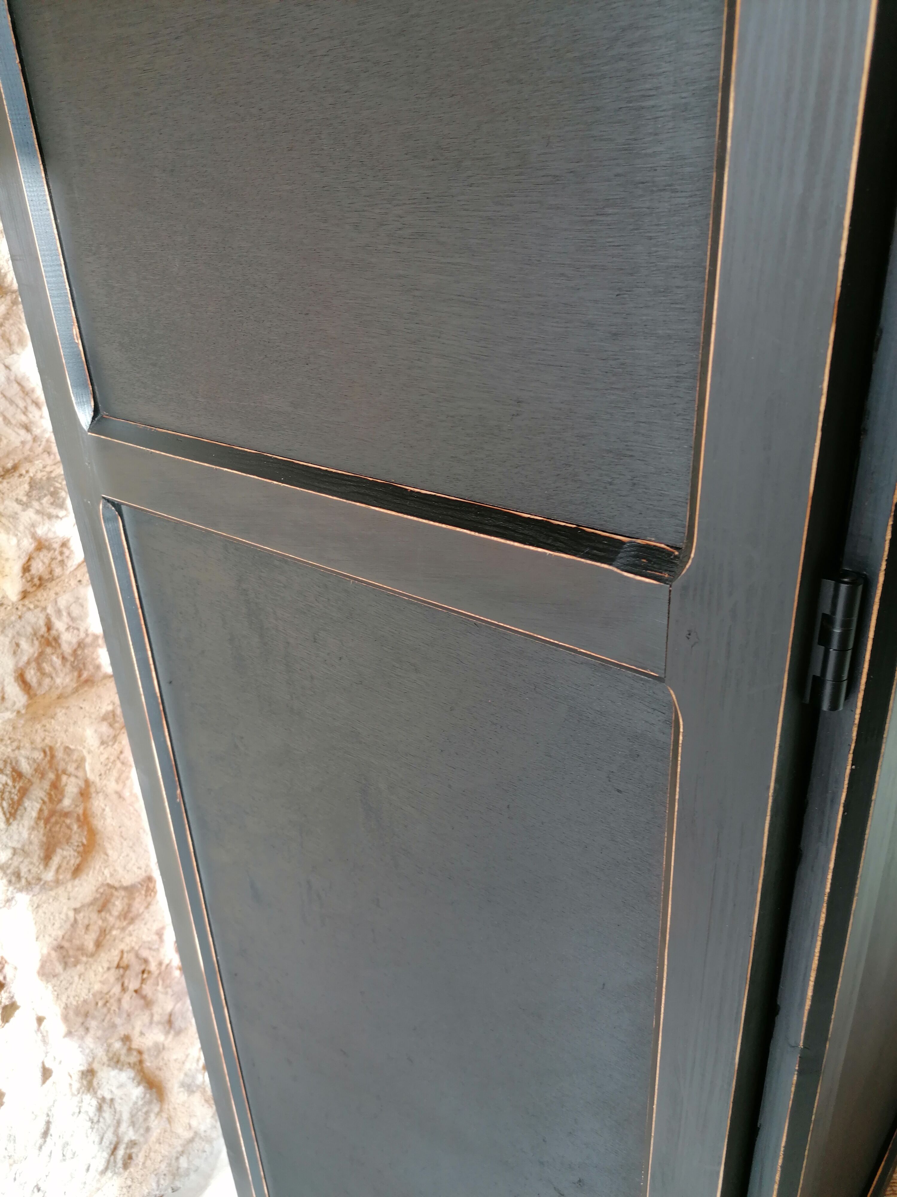 Armoire parisienne