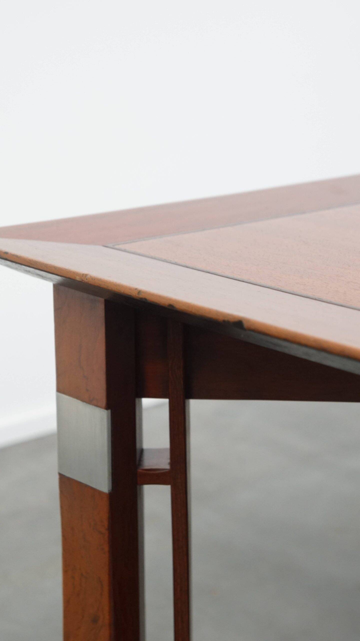 Square Art Deco coffee table by Schuitema from the Decoforma series