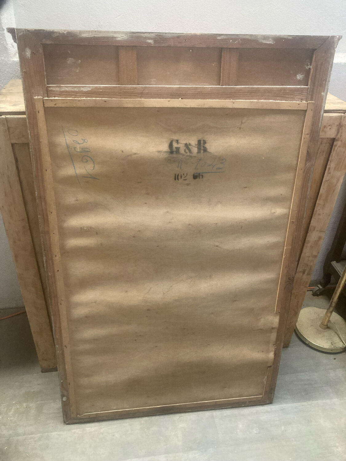 Chimney mirror trumeau