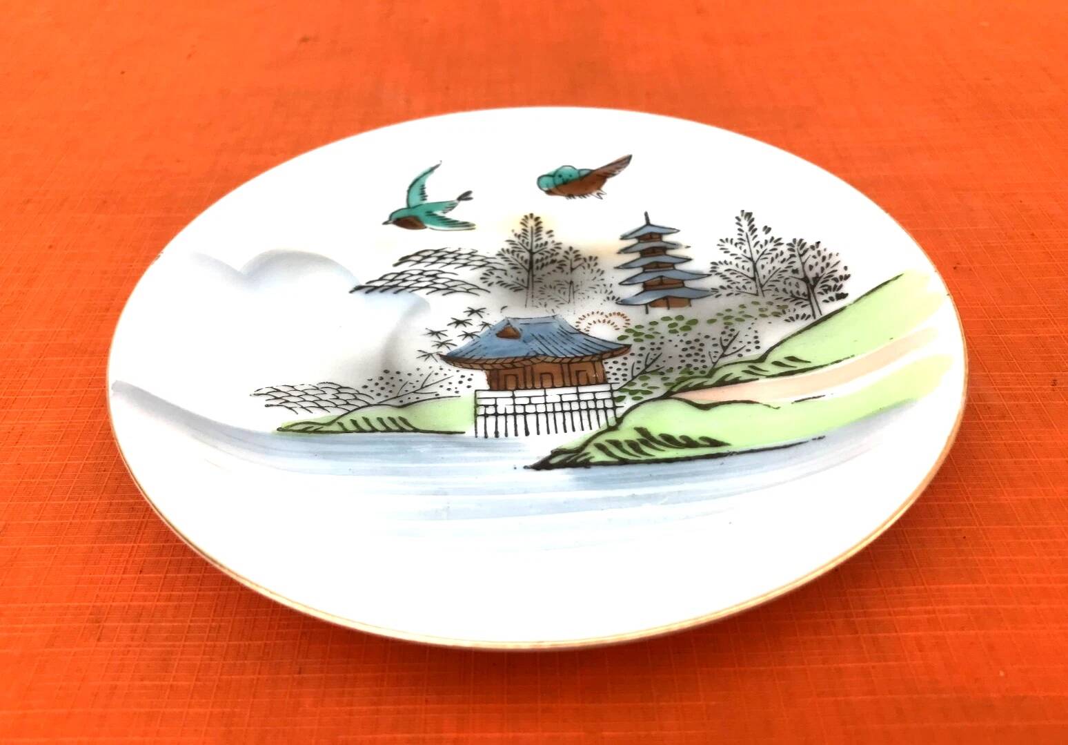 Cup/Saucer, Fine Porcelain, Japanese-Style Decor