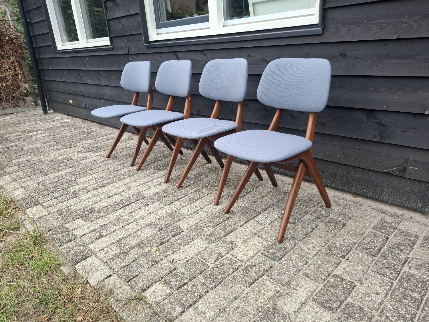 4 chaises Louis Van Teeffelen Siccor