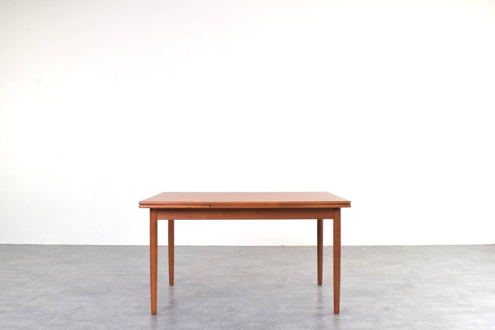 Mid-Century Danish Extendable Teak Dining Table from Rogenstrup Möbelfabrik