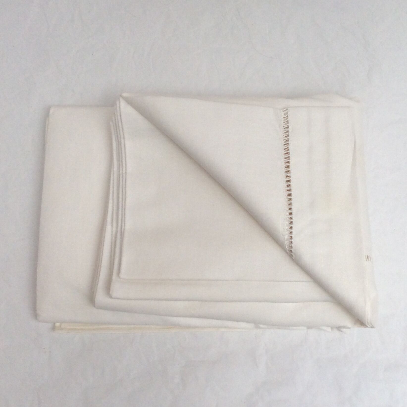 Cotton / pure linen sheet around the 1980