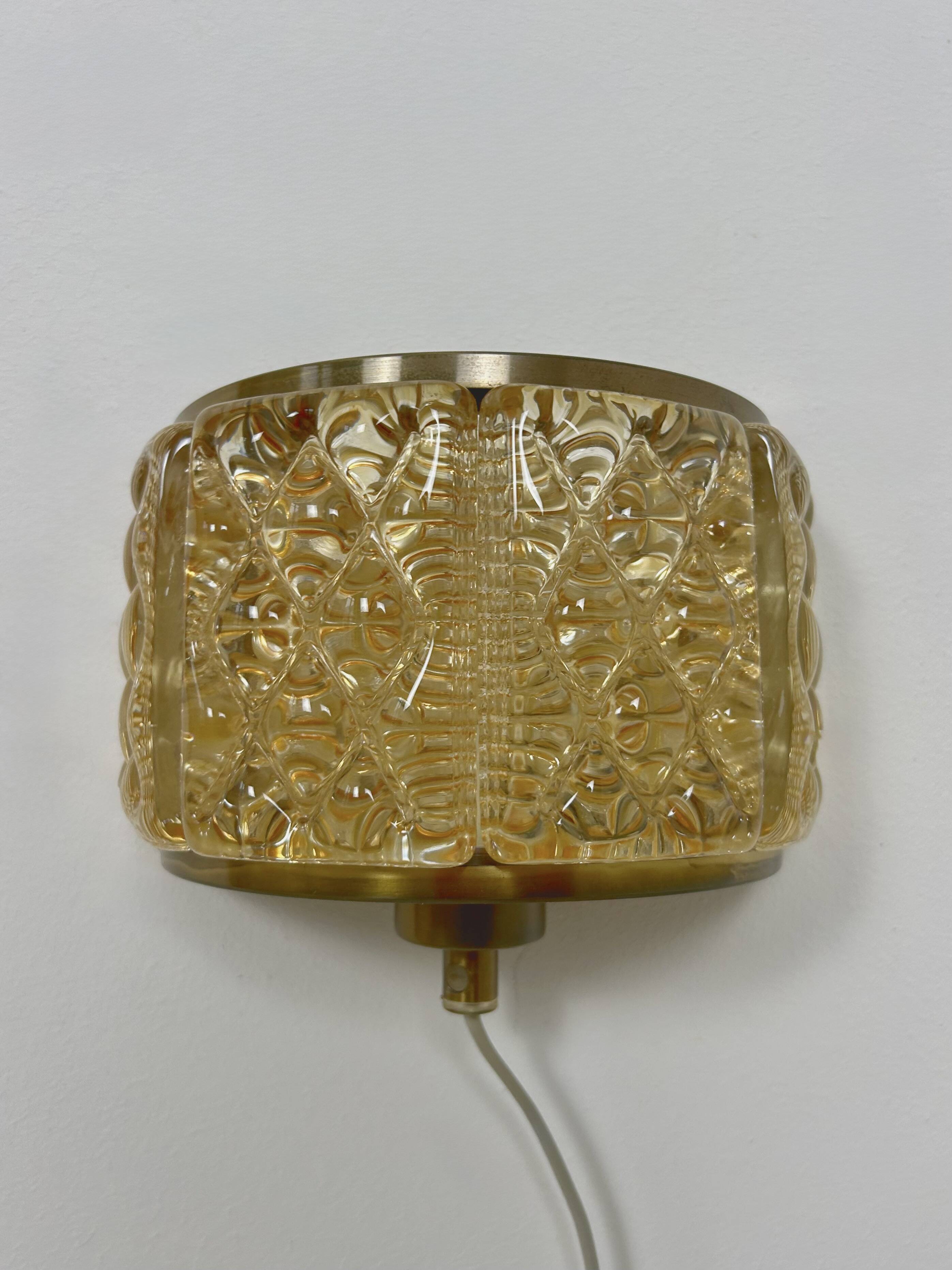 Pair of vintage wall lights, Murano glass and brass, Sweden, 1960.