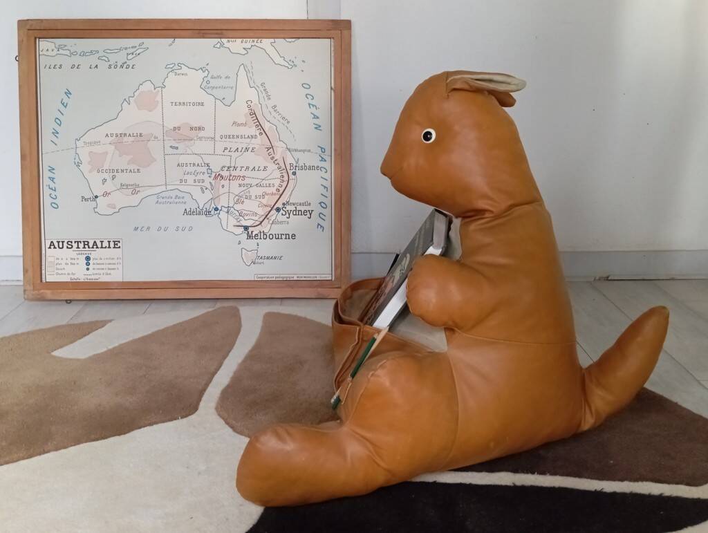 Kangaroo leather magazine rack, 1960s