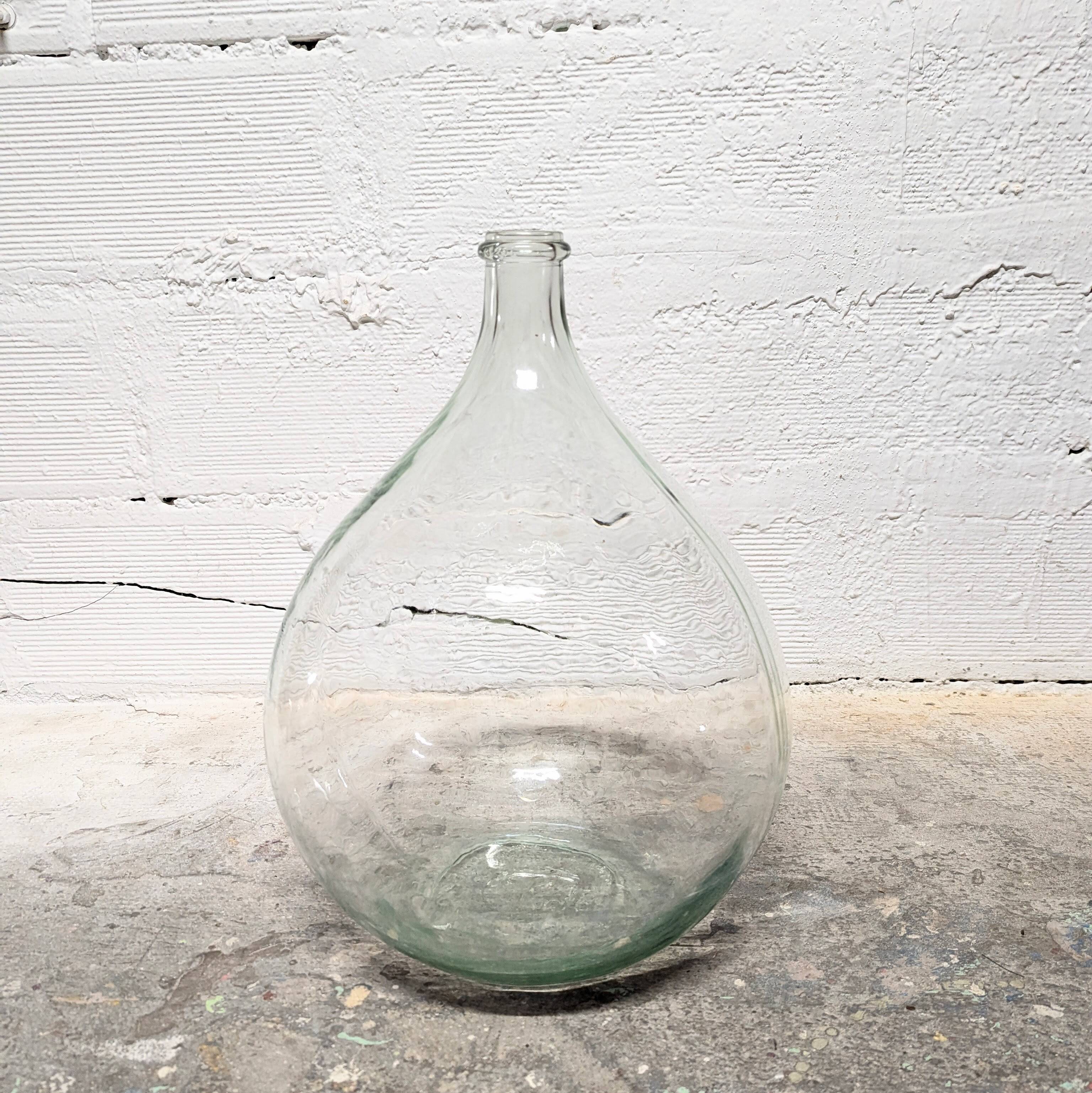 Transparent demijohn 20 liters