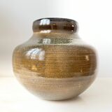 Vase in sandstone Serge Guerrier XX eme century.