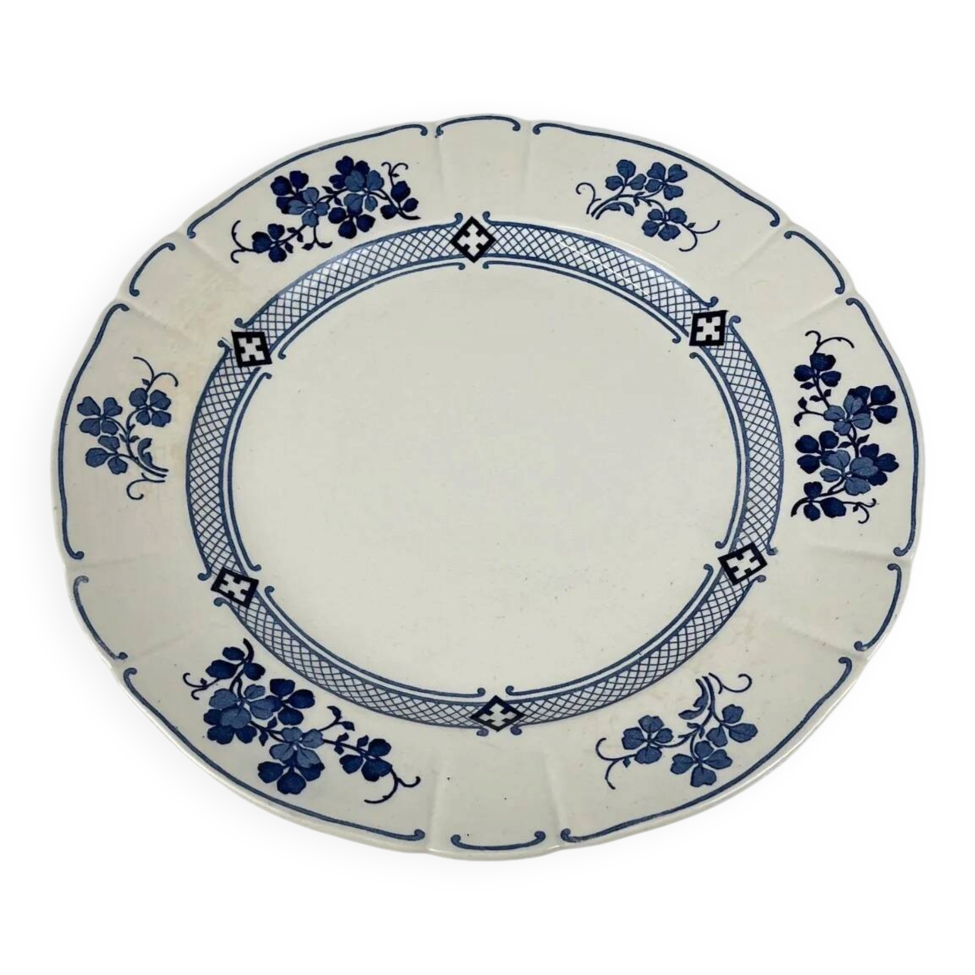 Round plate Terre de Fer KG Lunéville, model "Jane", blue, 1890-1915