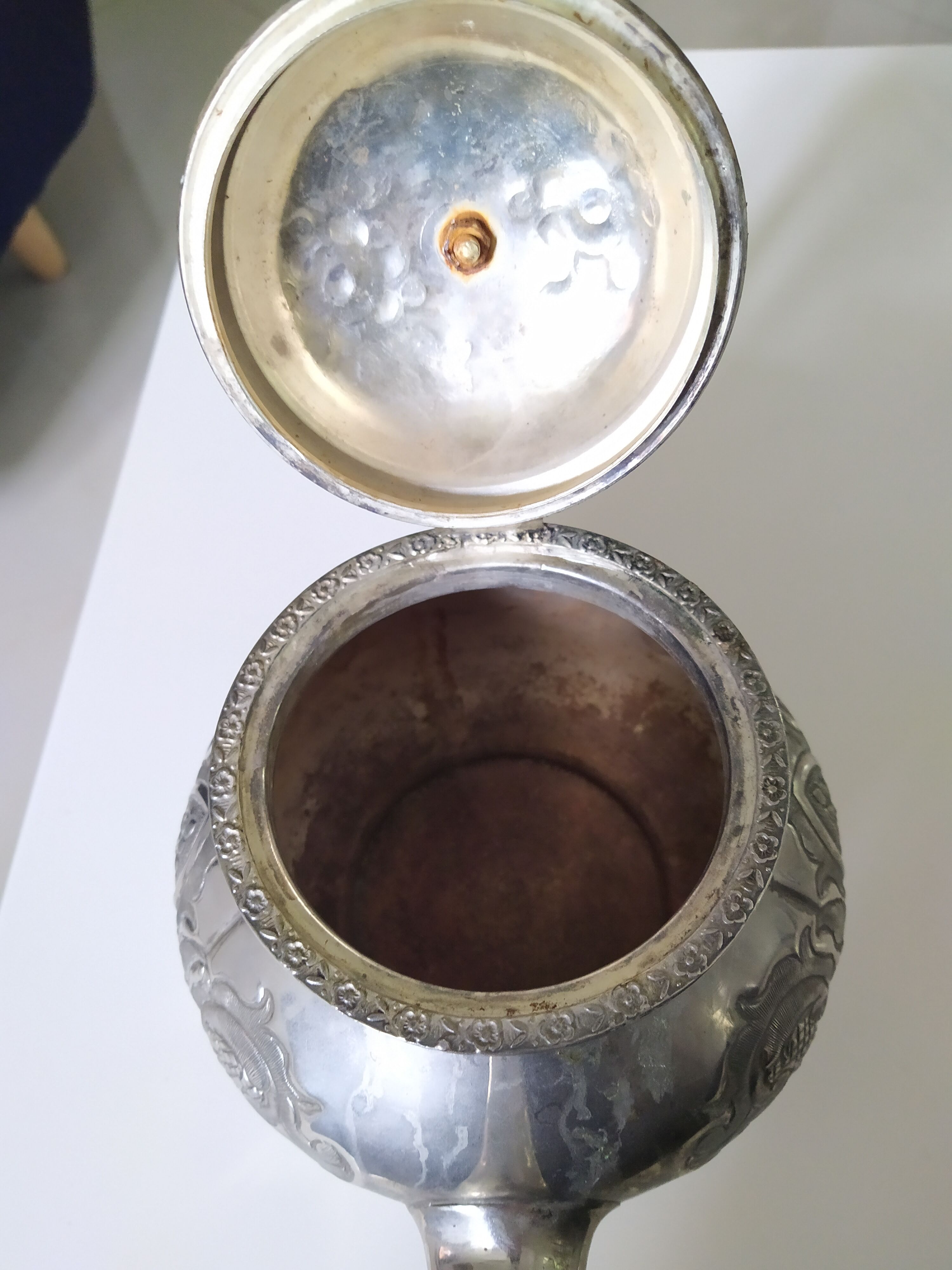 Théière ancienne