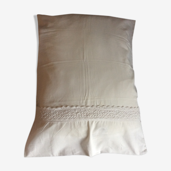 Housse de coussin vintage en coton brodé