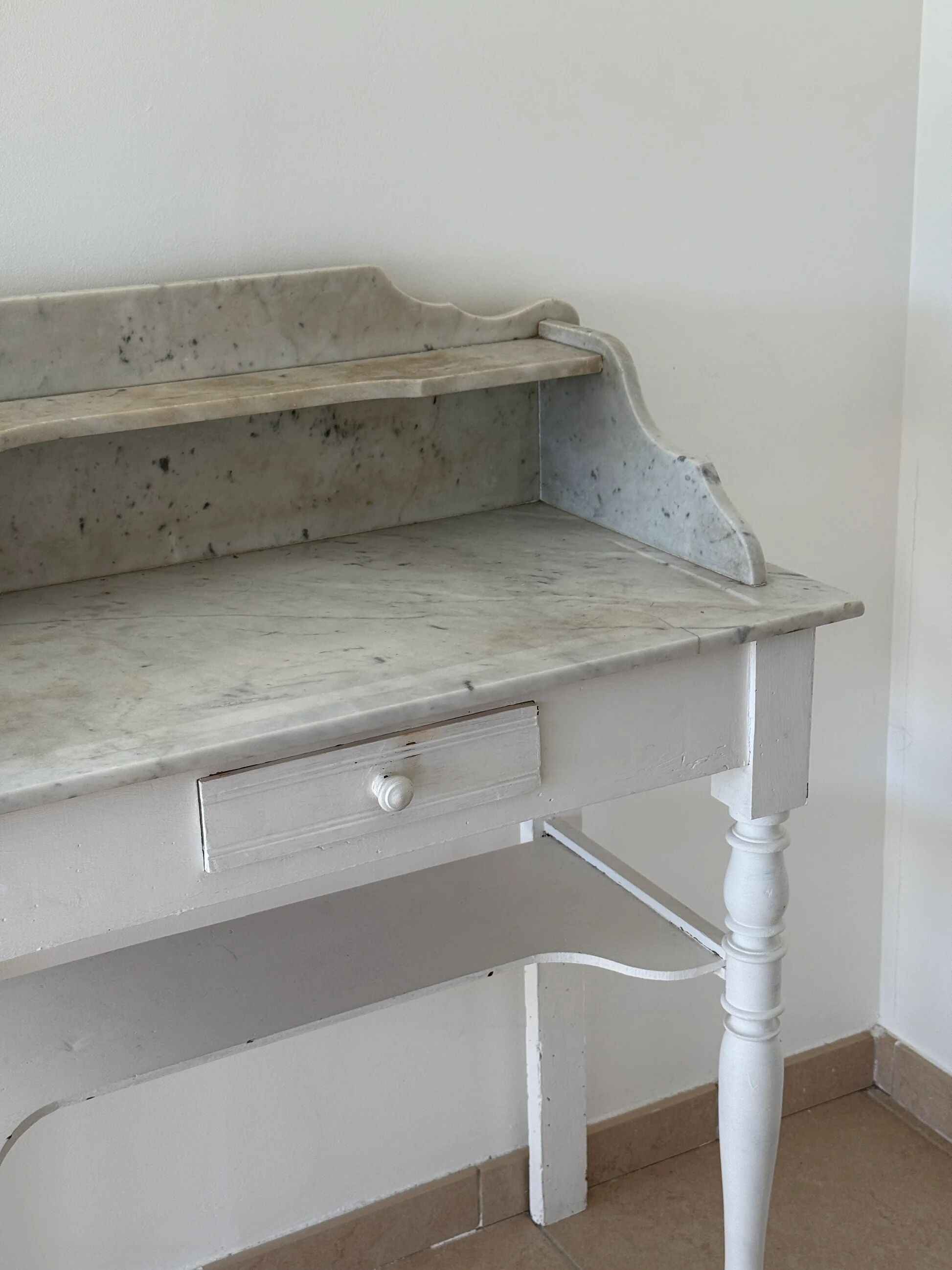 Shabby chic wooden and marble dressing table