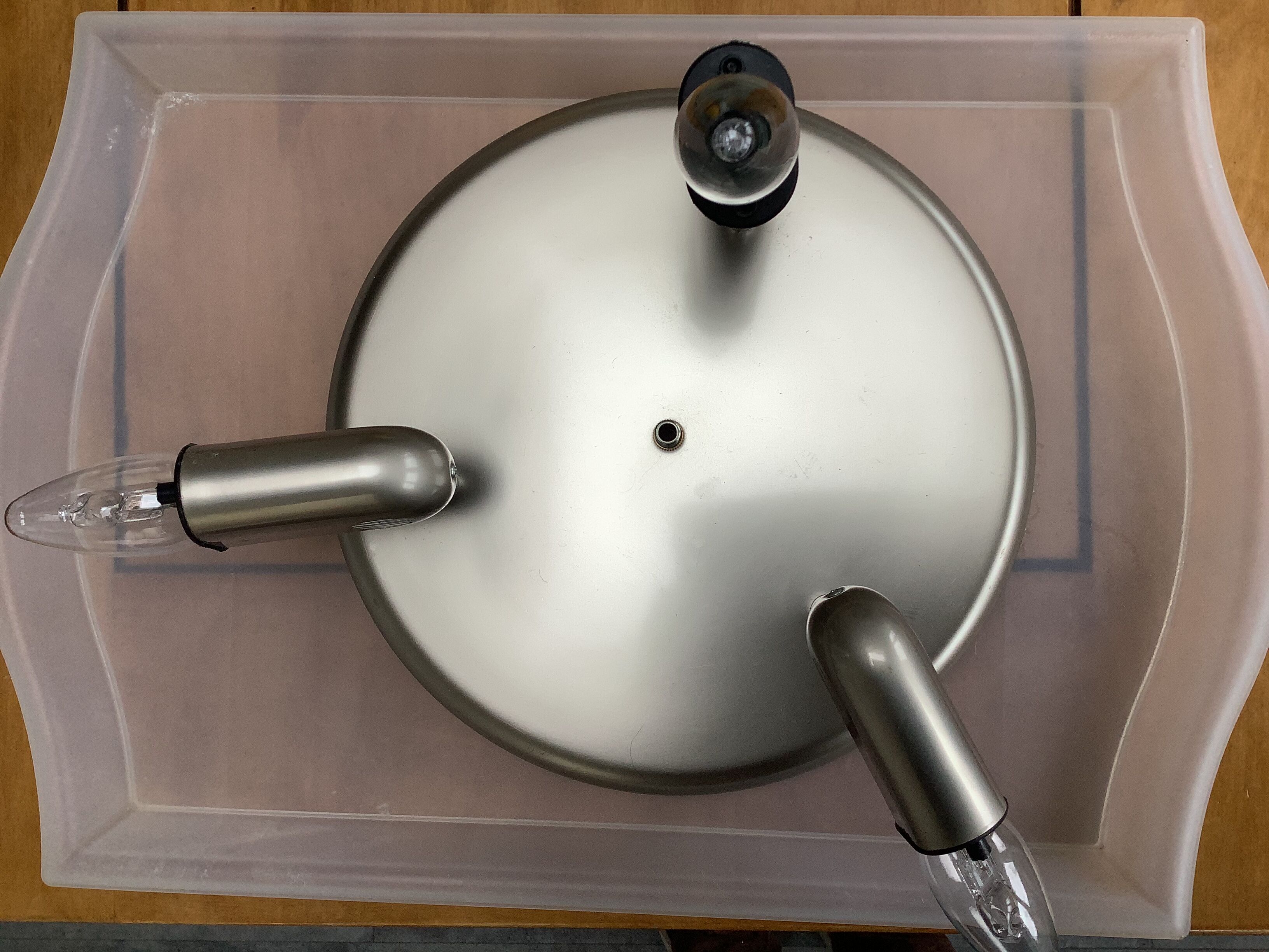 Plafonnier en applique 3 lampes