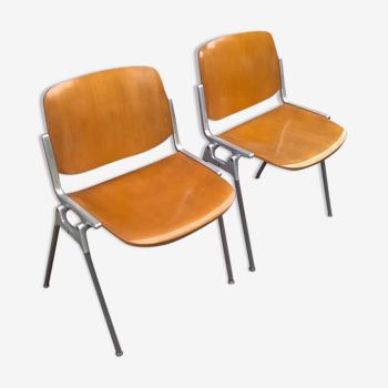 pairs chairs Giancarlo Piretti 1970